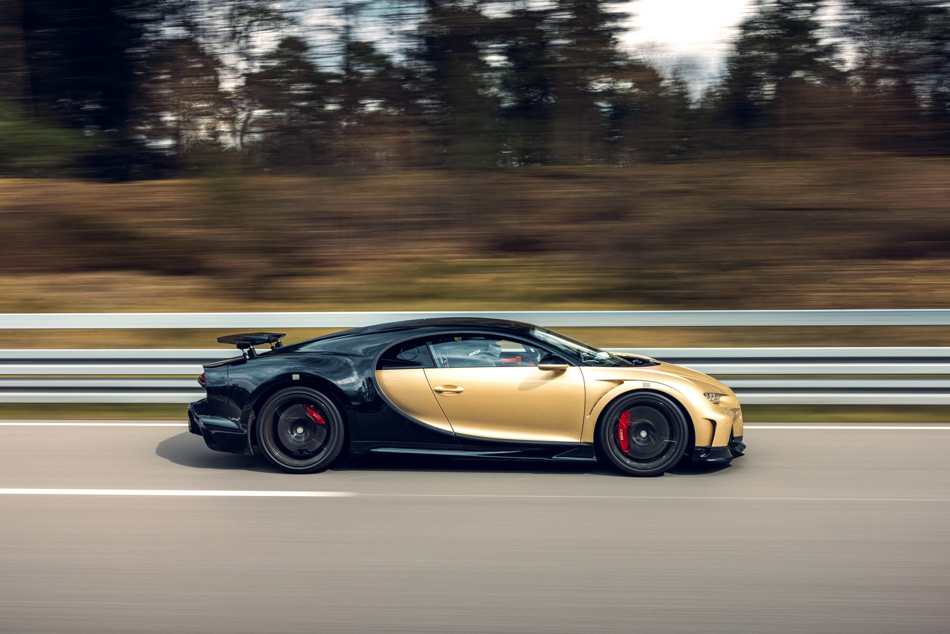 2022 Bugatti Chiron Super Sport Wallpaper