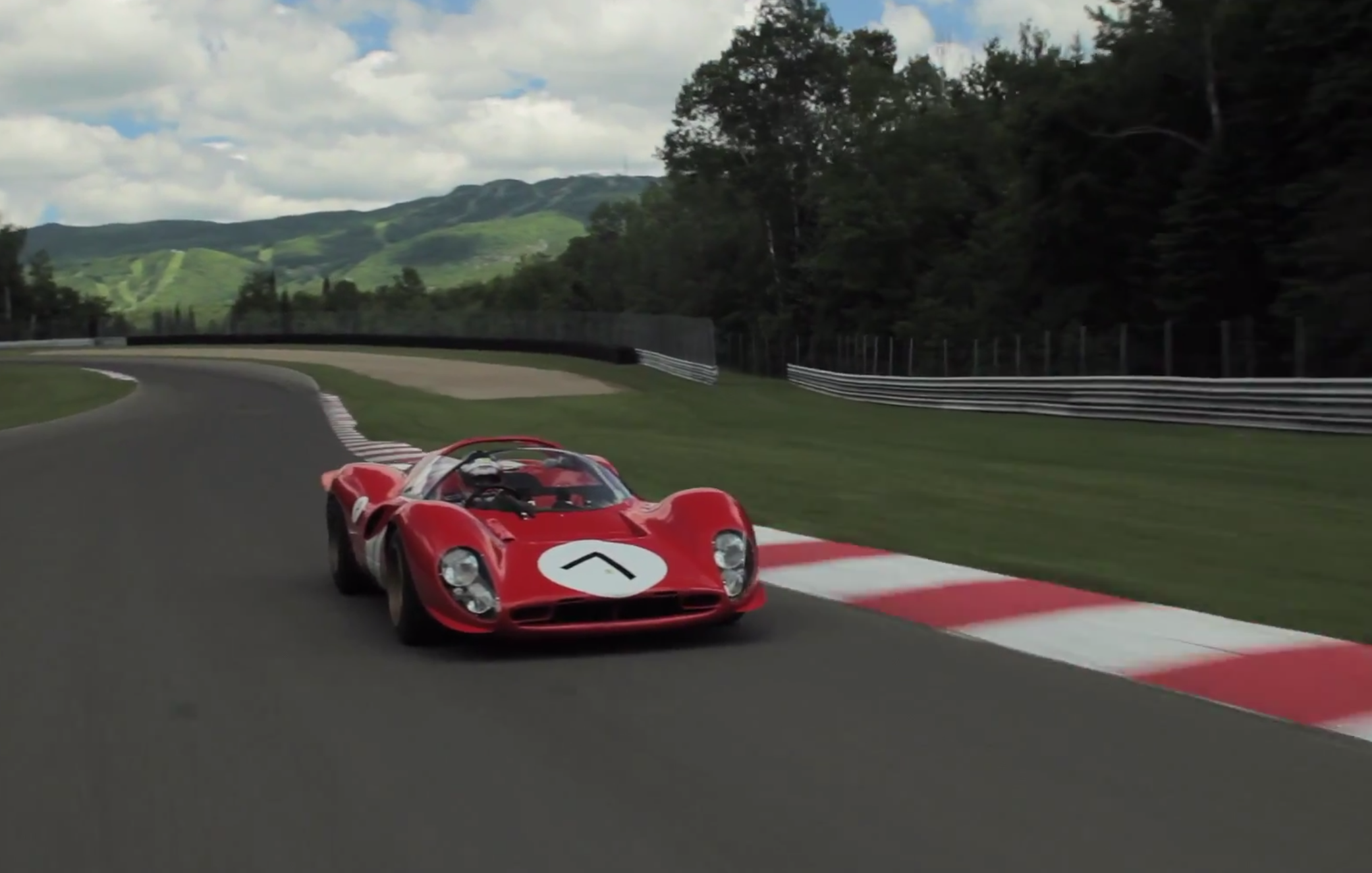 VIDEO. Ferrari 330 P4. Restoring the balance