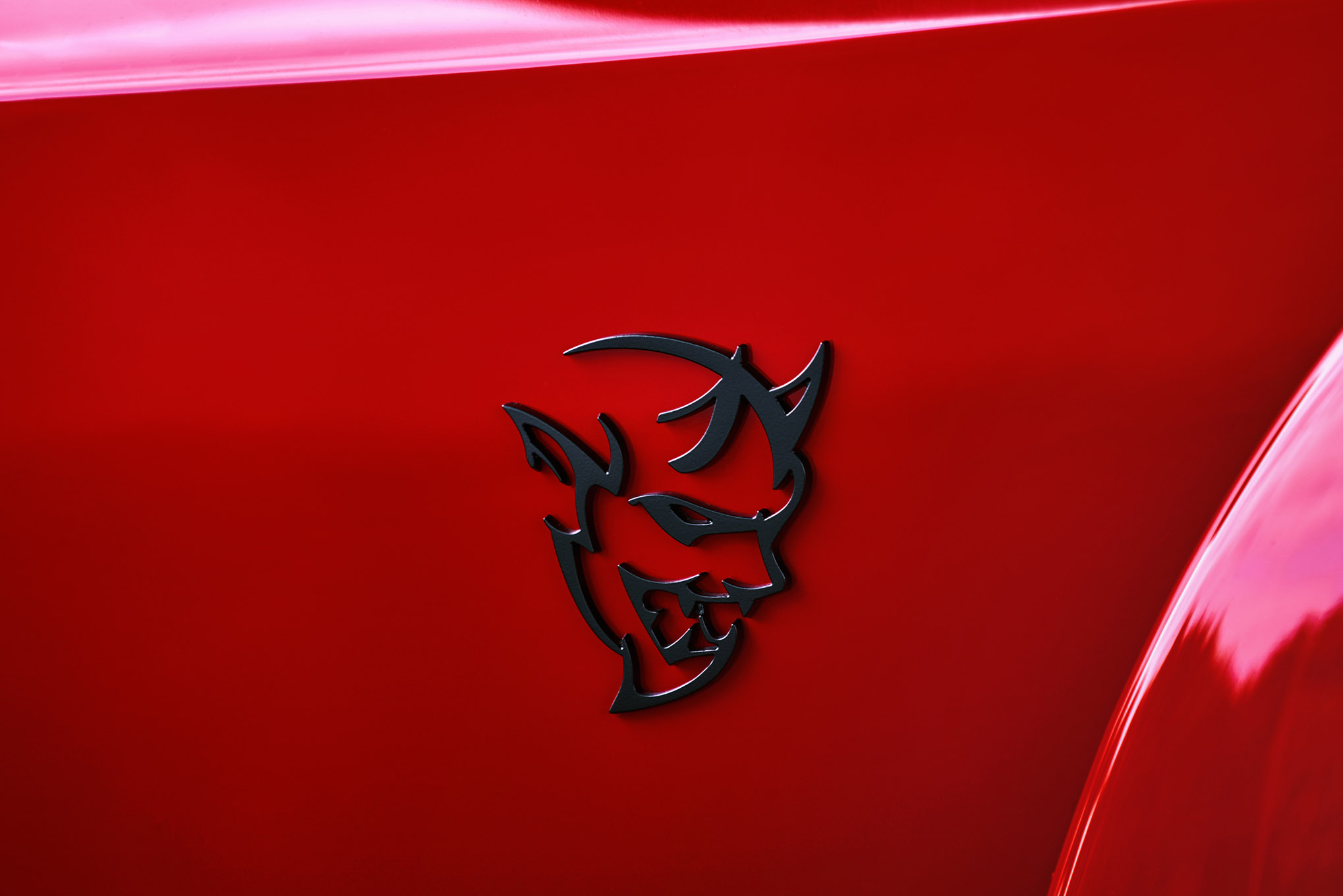 Dodge Challenger SRT Demon logo Live Wallpaper HD