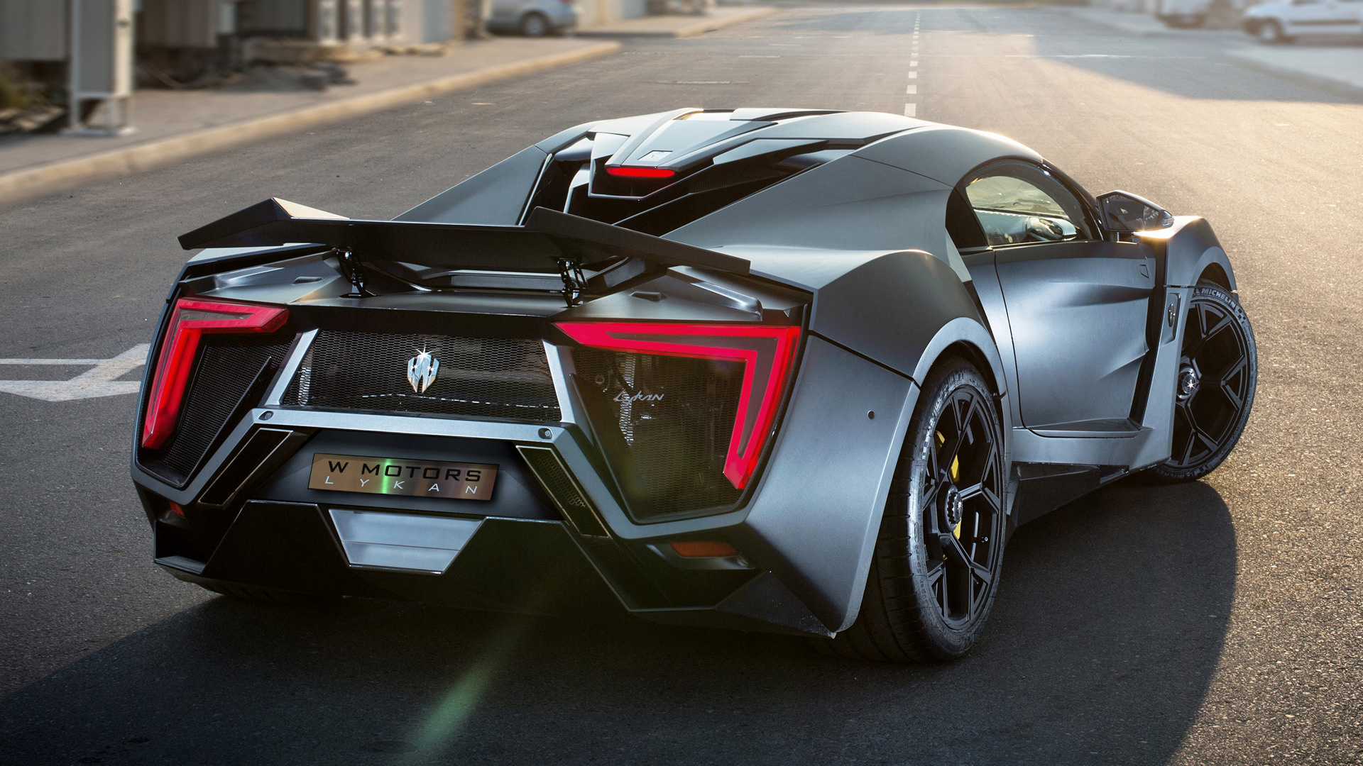 Lykan HyperSport and HD Image