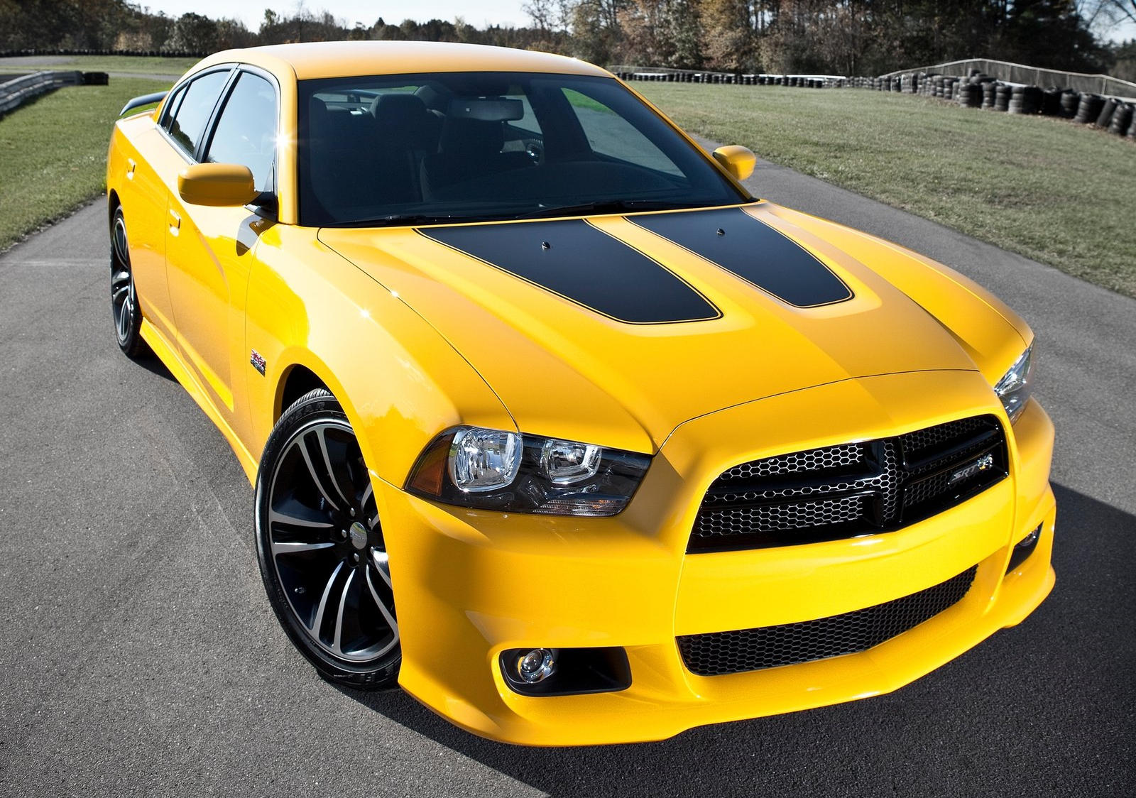 Dodge Charger SRT8 Exterior Photo