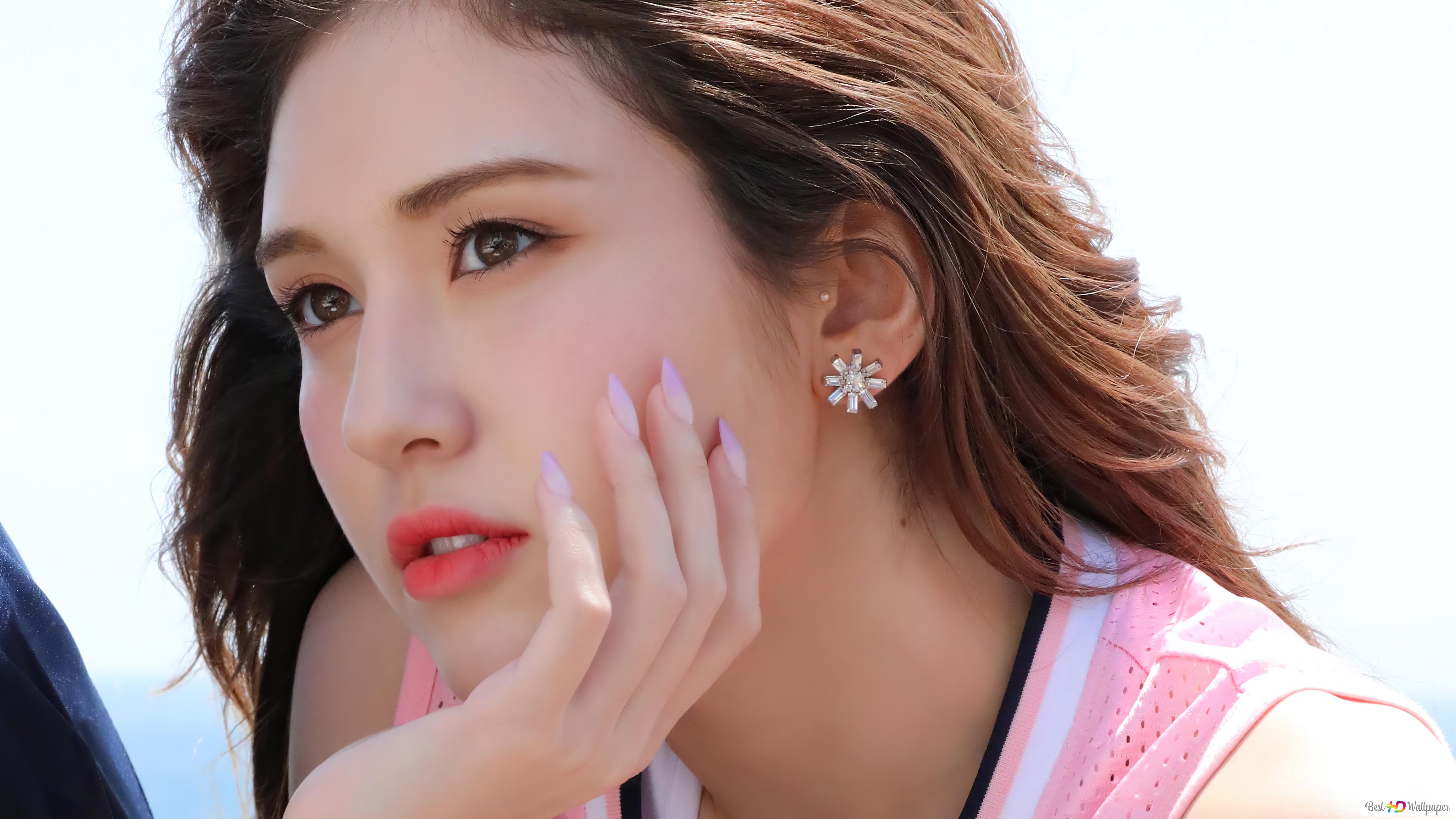 Gorgeous Korean Singer 'Somi' HD wallpaper download