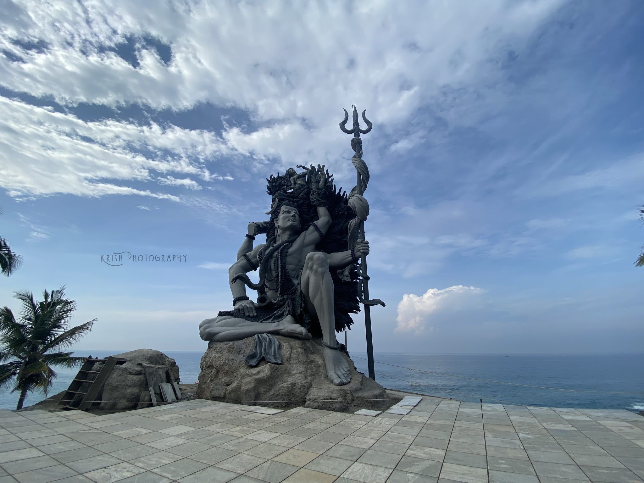 Aazhimala Siva Temple. azhimala beach. lord shiva. sivan. Shiva statue, Statue, Blurred background photography