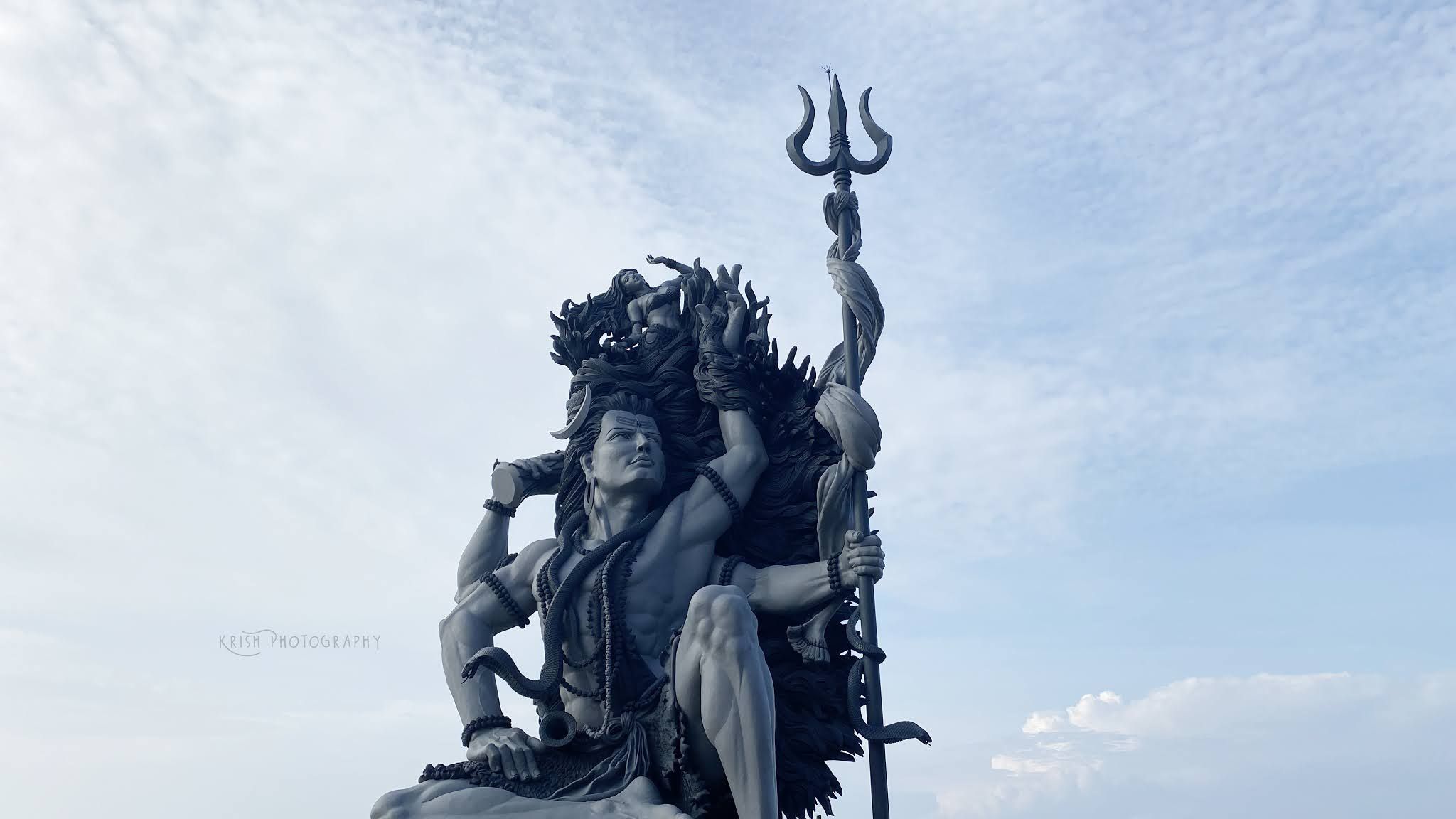 Aazhimala Siva Temple. azhimala beach. lord shiva. sivan. Shiva statue, Lord shiva, Blurred background photography