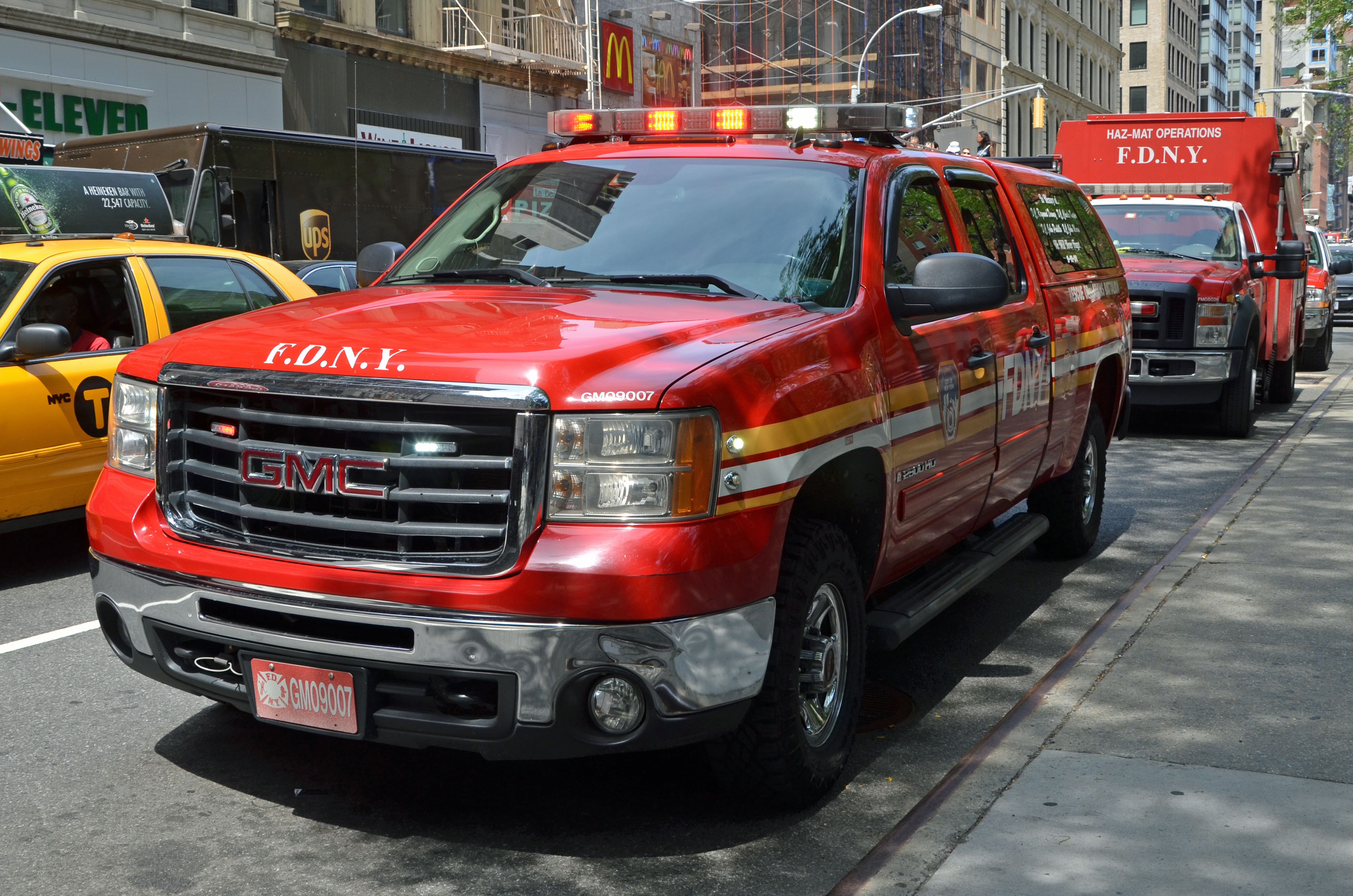 Wallpaper, car, building, GMC, transport, Rescue, Truck, York, new, sierra, automotive design, automotive exterior, motor vehicle, sport utility vehicle, pickup truck, fdny, operations, fire department, emergency service, emergency vehicle, battalion