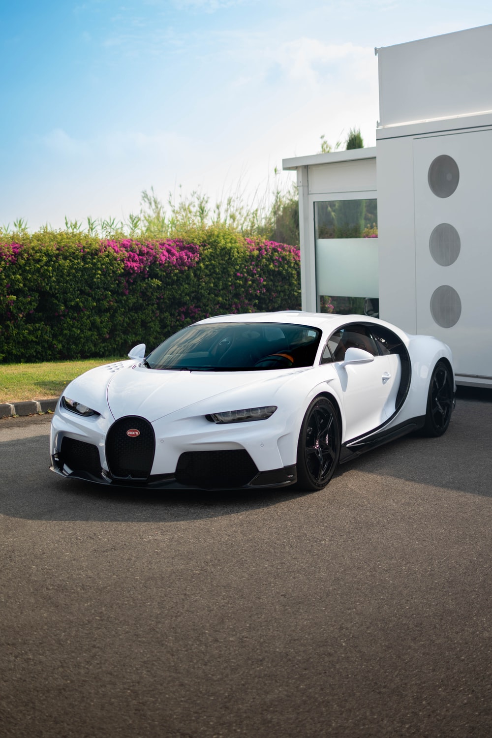 Bugatti Wallpaper: Free HD Download [HQ]