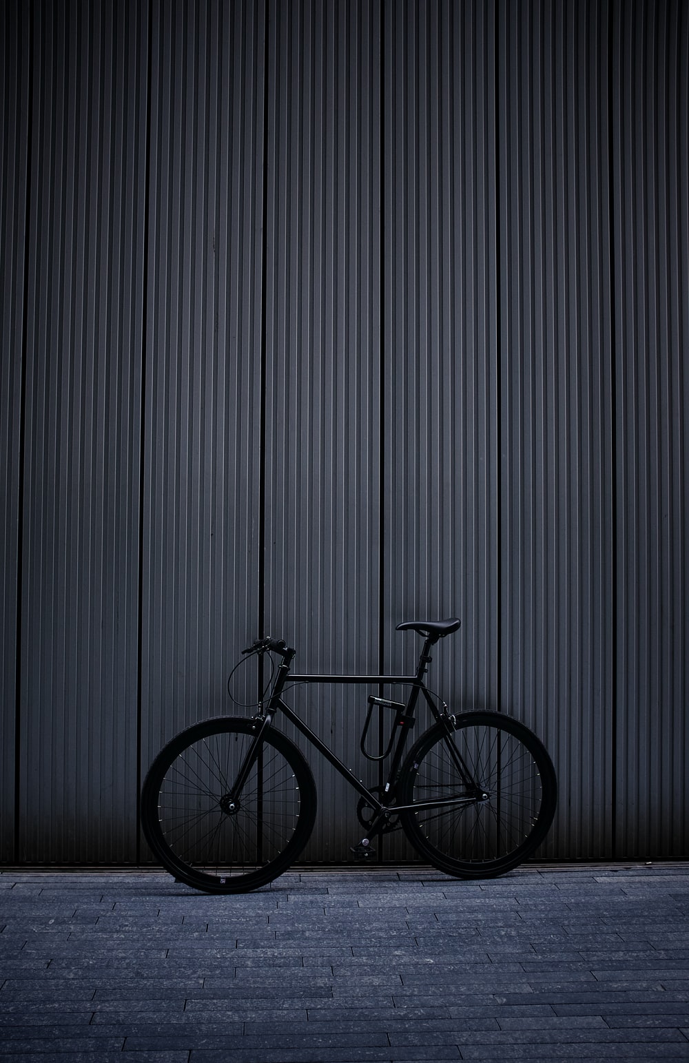 black and gray road bike photo