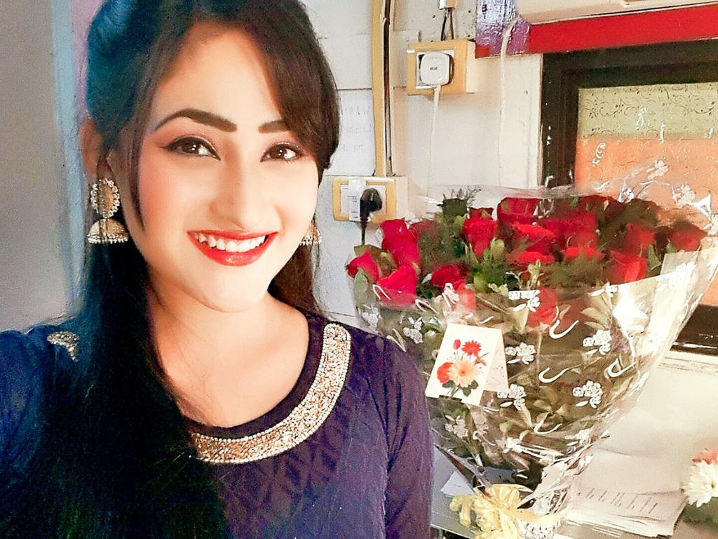 ADITI SAJWAN very Happy New Yr ppl.May all ur wishes come true this year.May u get moneyhoney vacationvocation & lots of