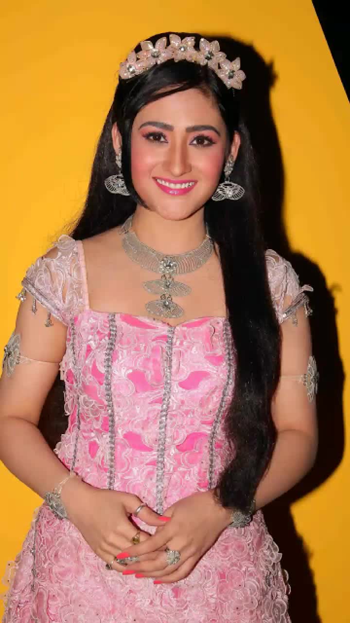 اكتشف أشهر فيديوهات Aditi Sajwan