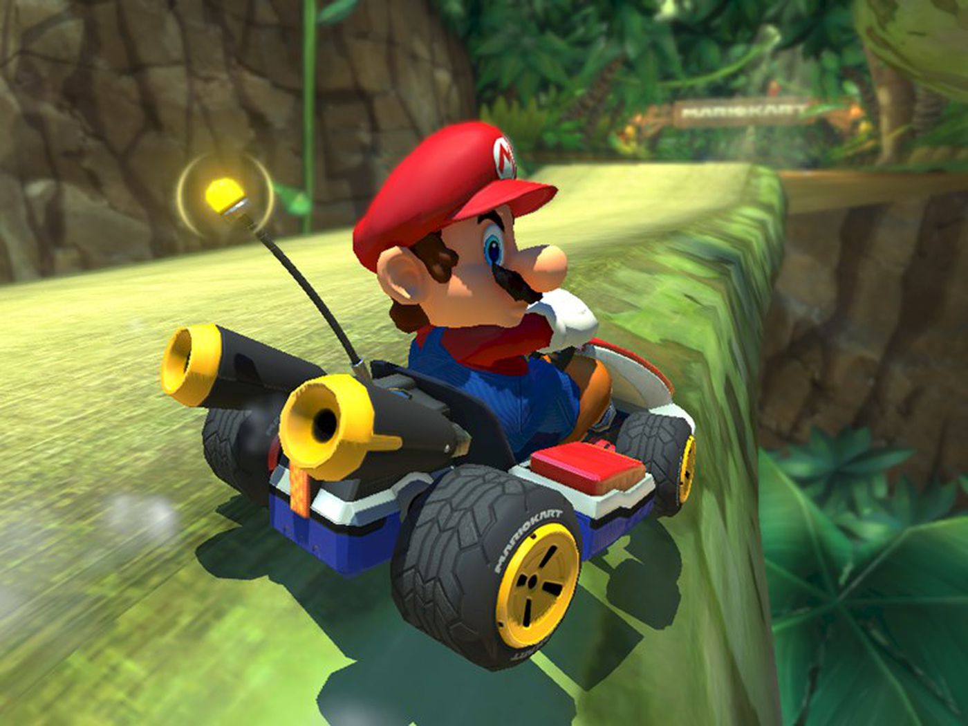 Mario Kart 8 Deluxe shows off just how much better the Switch is than Nintendo's other portable consoles