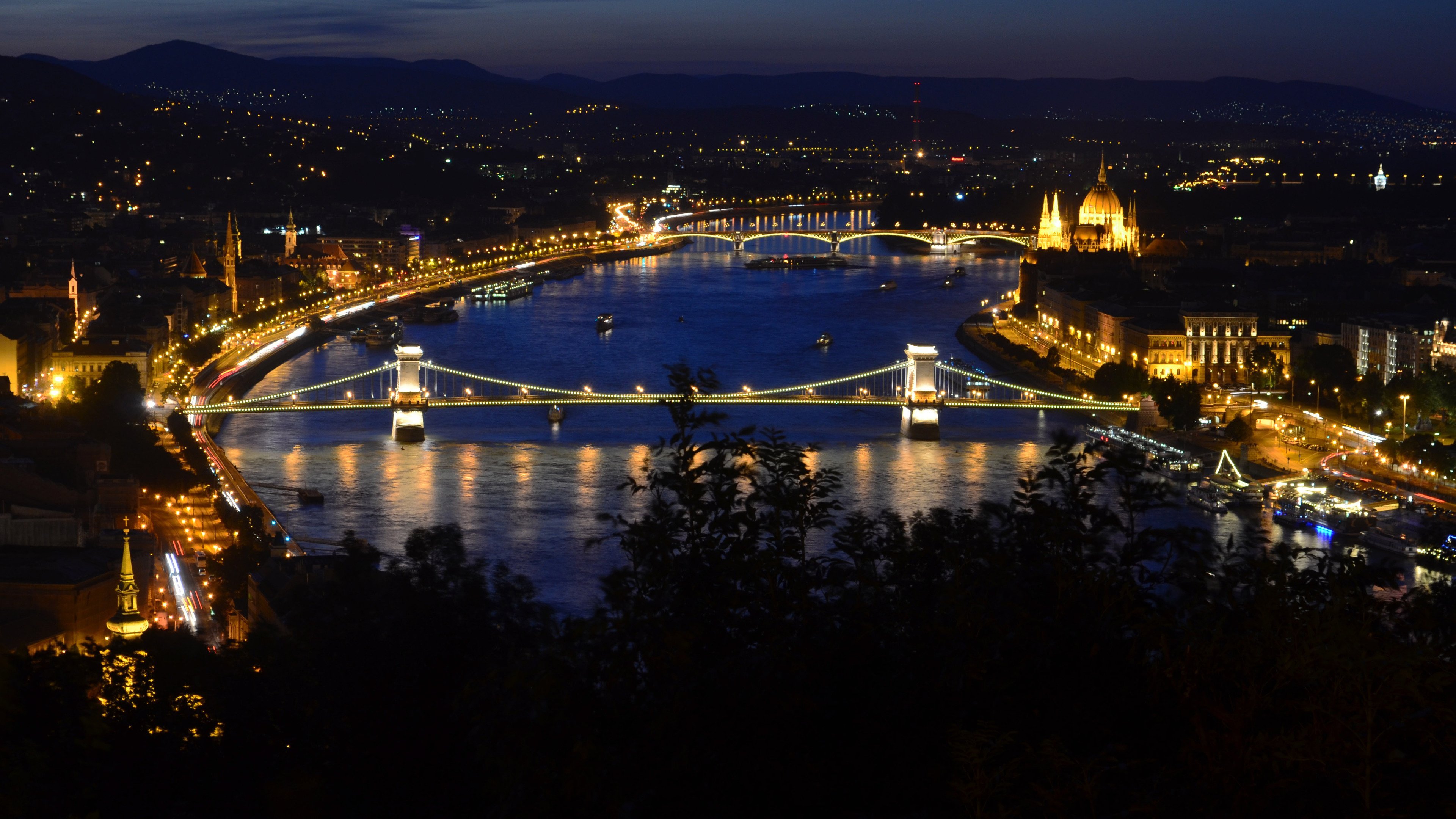 Budapest and the Blue Danube at Night 4K wallpaper