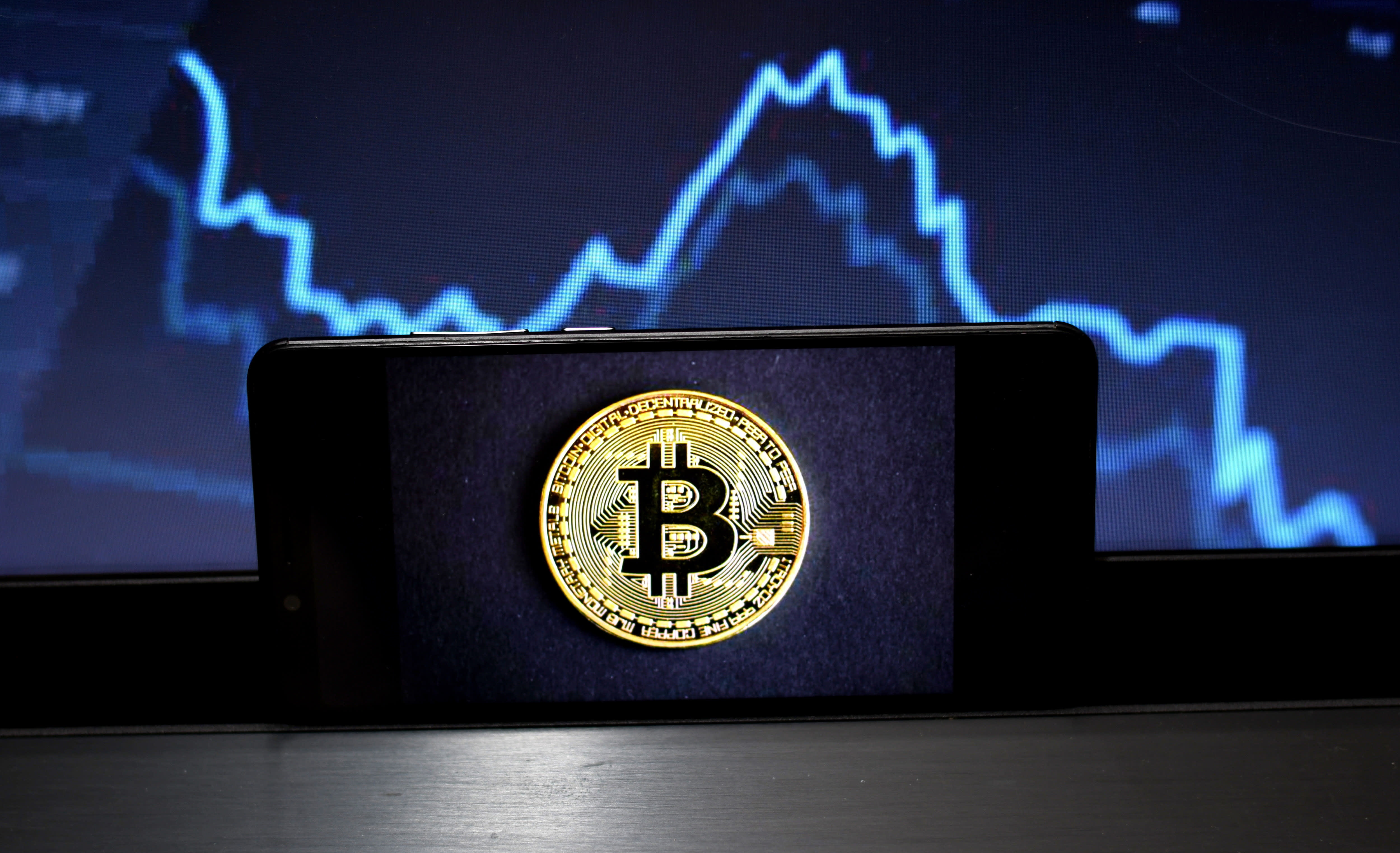 Bitcoin (BTC) price plunges as $260 billion wiped off cryptocurrencies