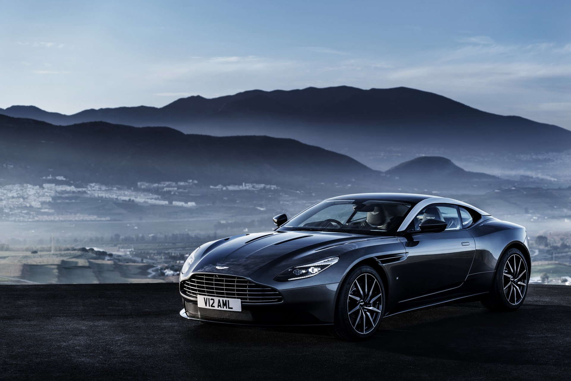 Aston Martin DB11: A Stunning 4K Ultra HD Wallpaper