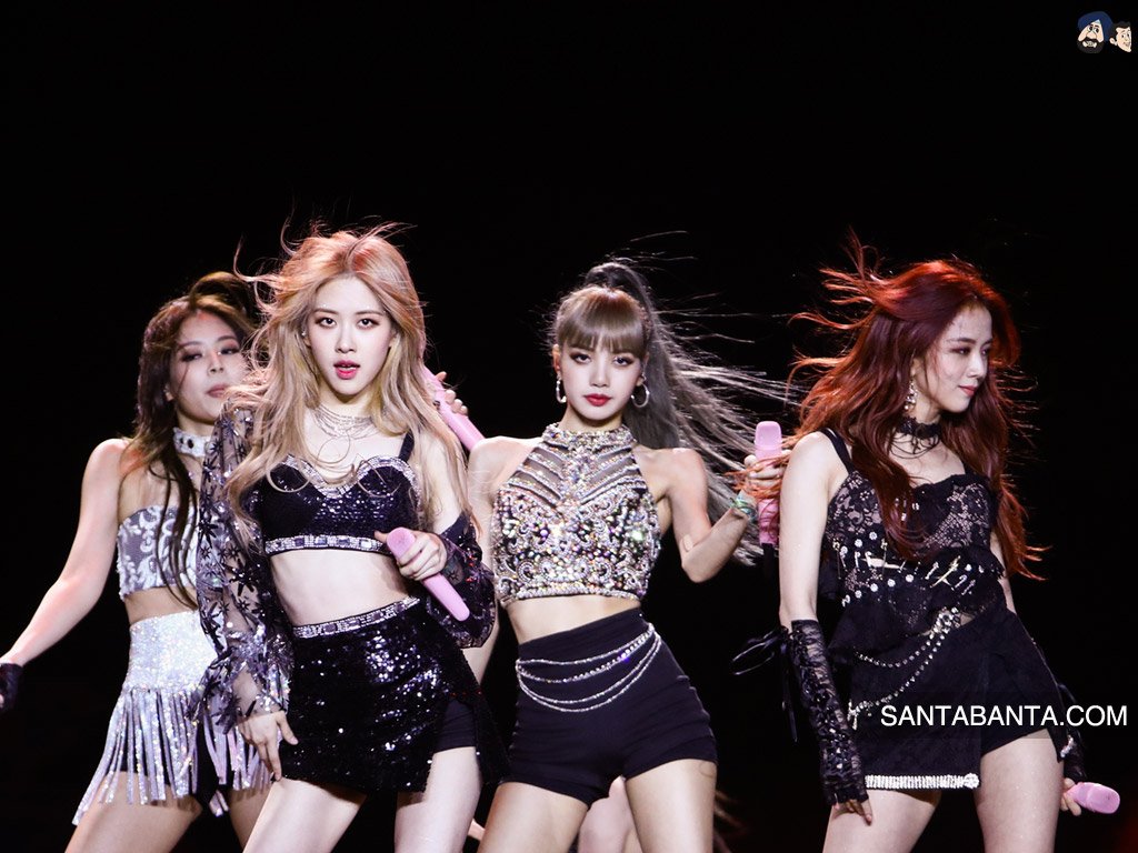 Blackpink` star girls Lisa, Jennie, Rose, Jisoo