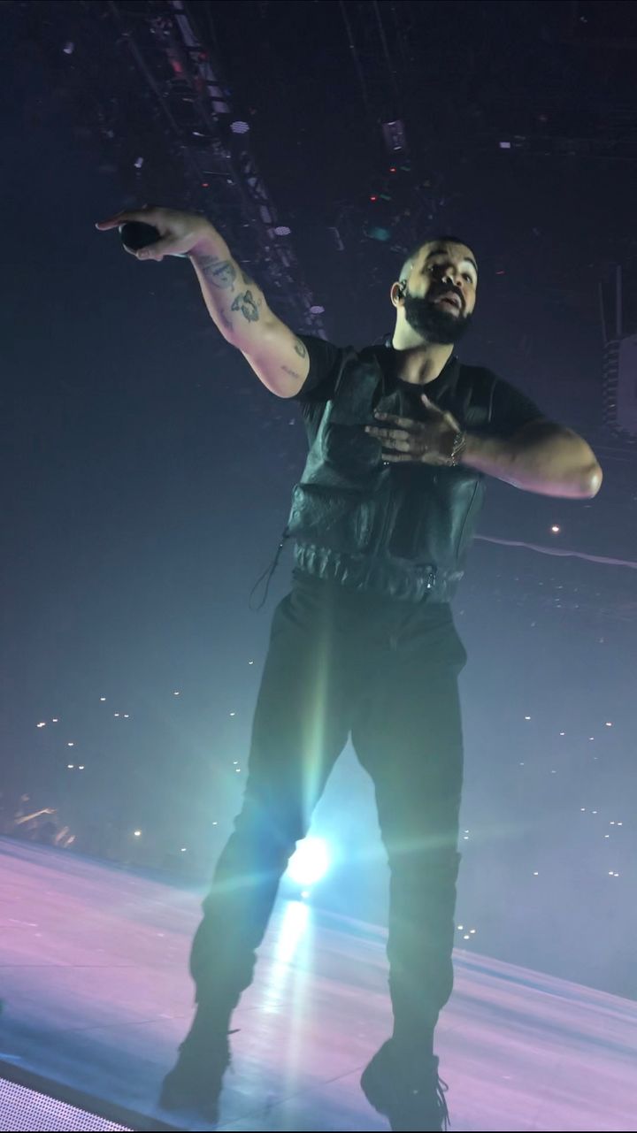 Drake Concert Wallpapers Wallpaper Cave