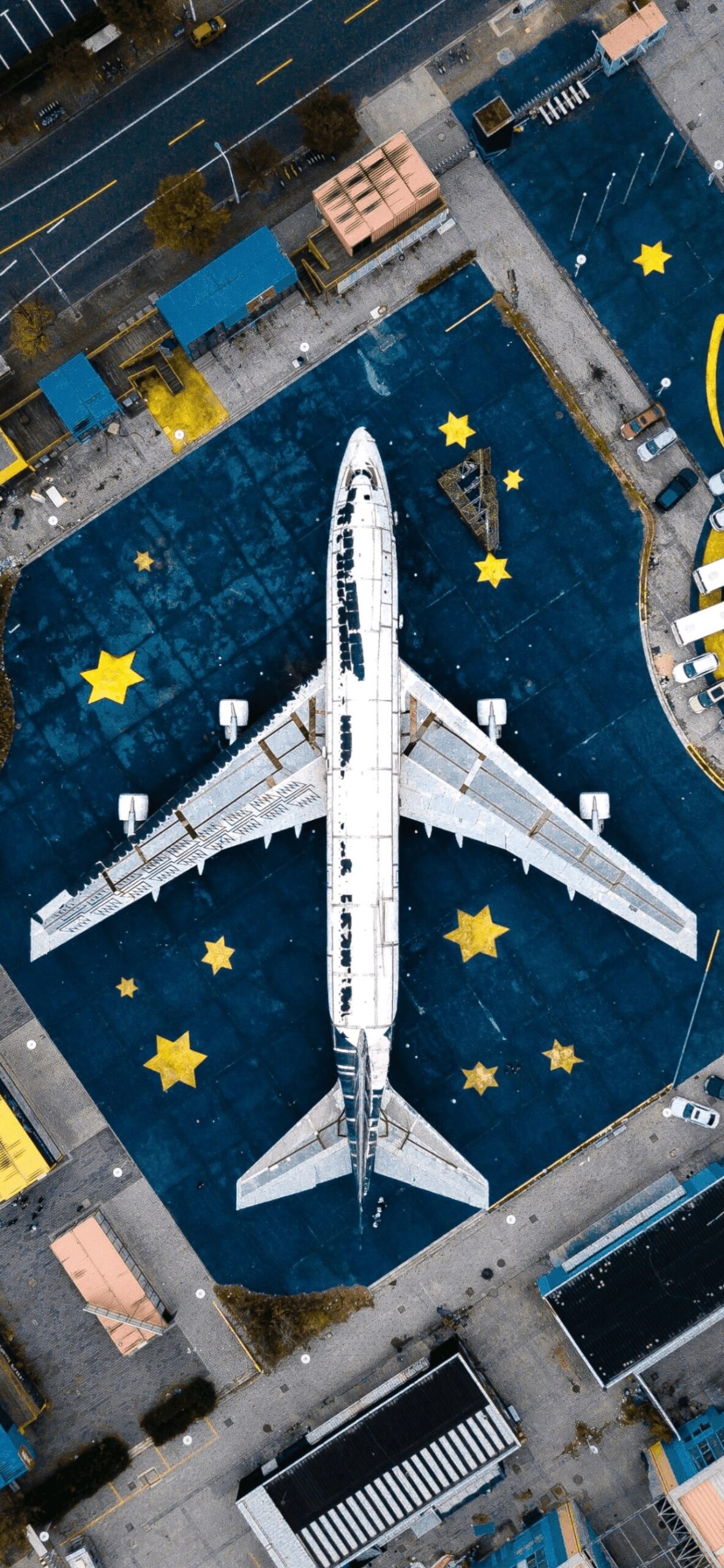 Airplane Wallpaper art: Free HD Download