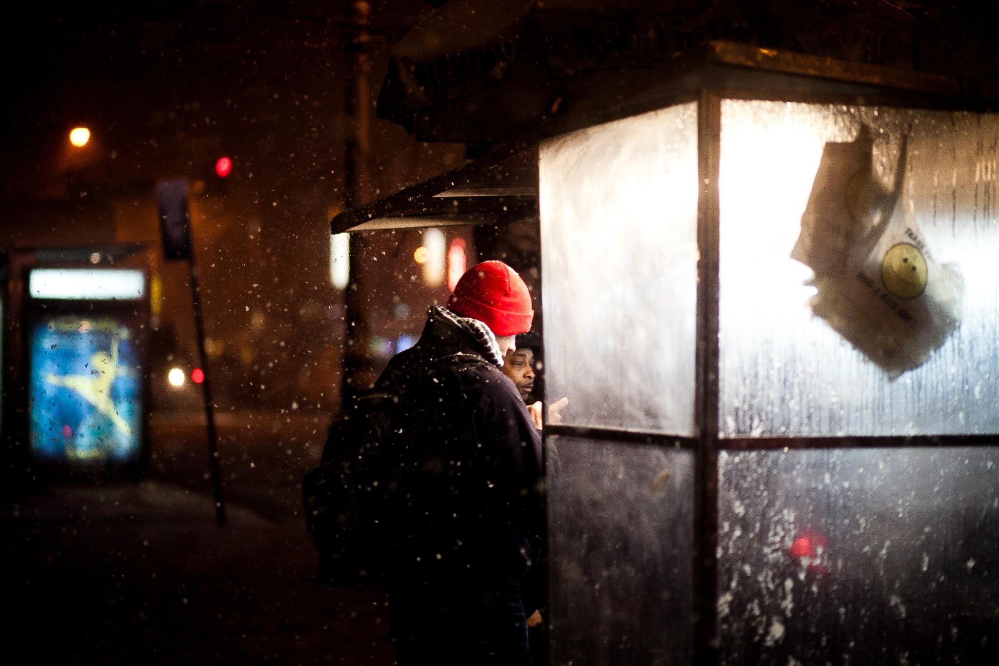 Night window people rain storm mood wallpaperx1365
