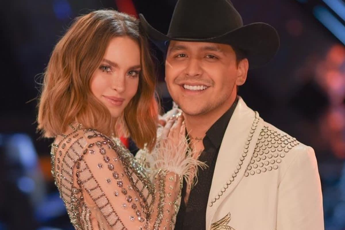 Christian Nodal uploads a photo with Belinda that raises suspicions