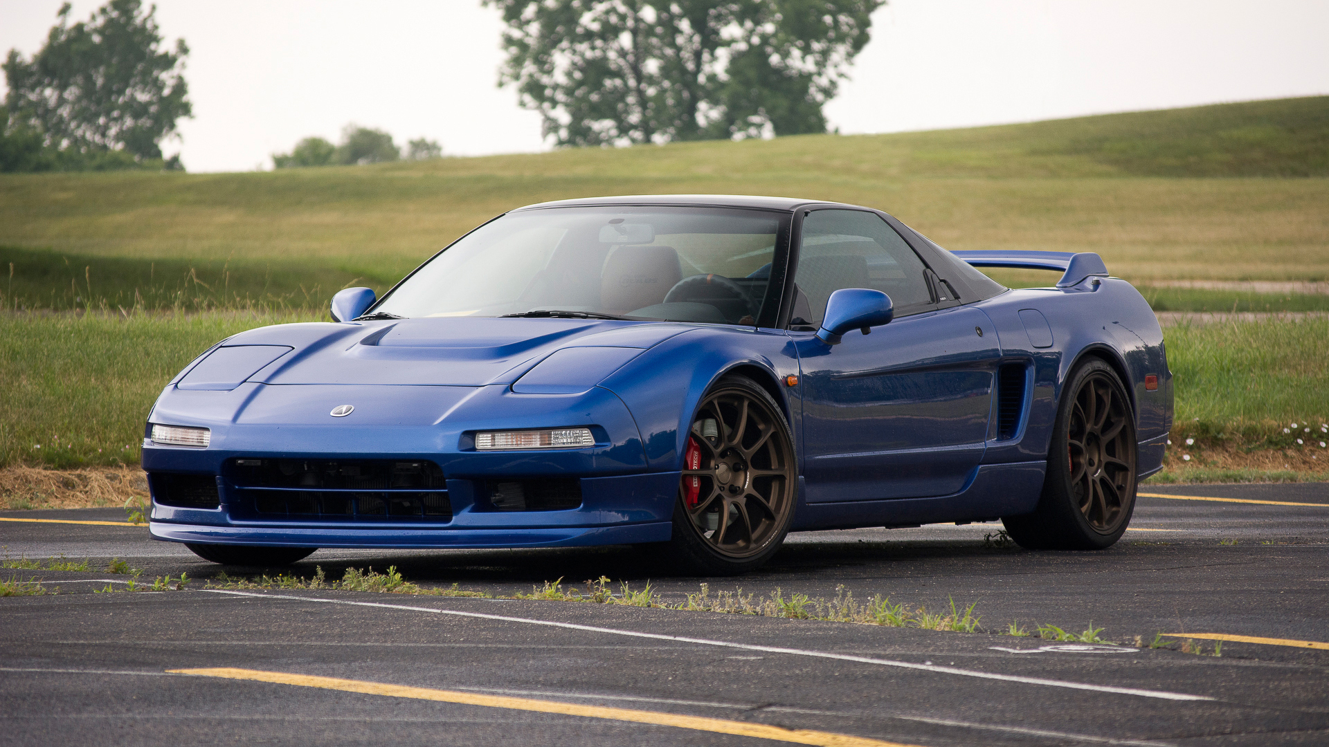 Clarion Builds 1991 Acura NSX: Review. Motor1.com Photo
