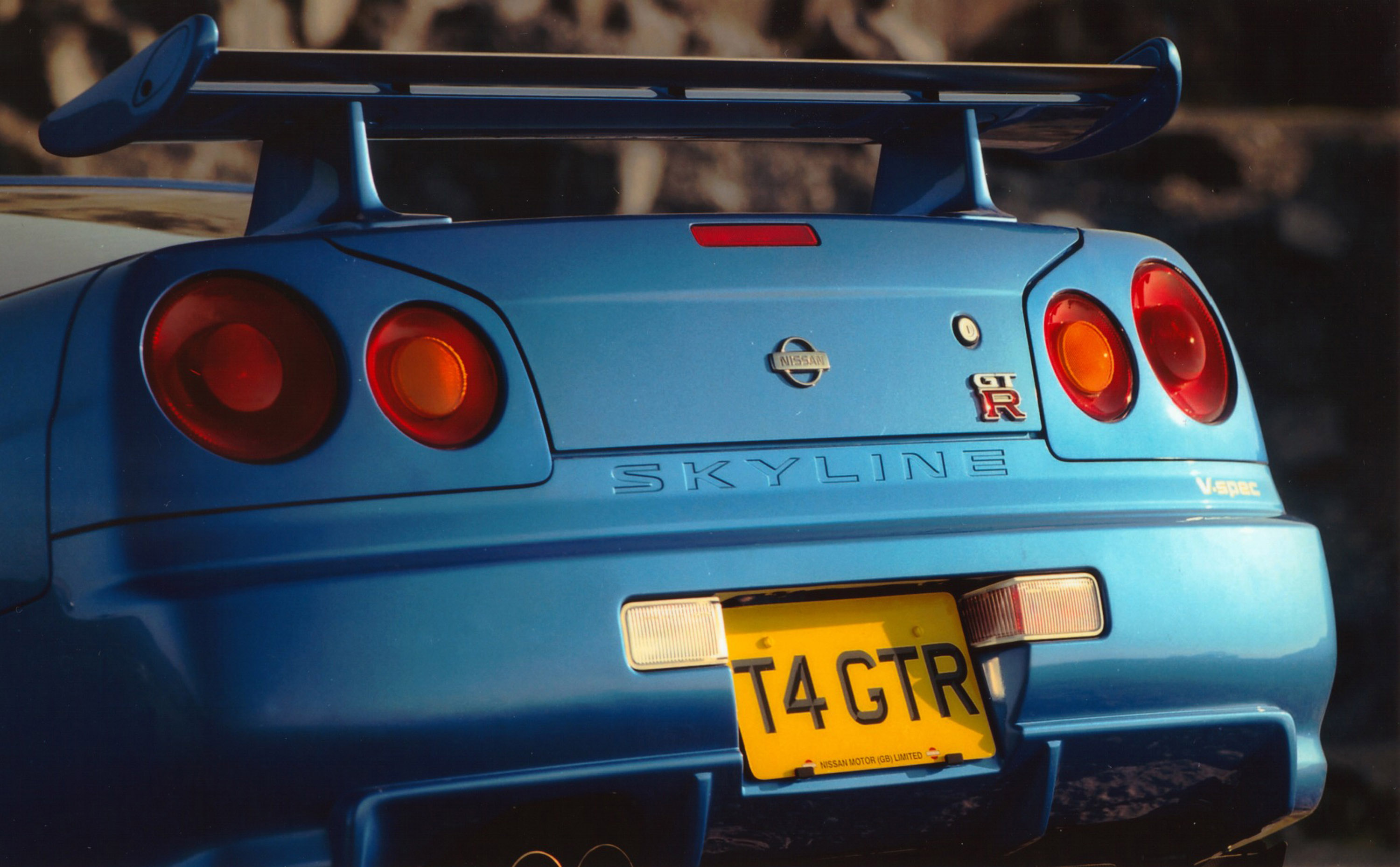 Nissan Skyline GT R R34 Picture 10 Of 15