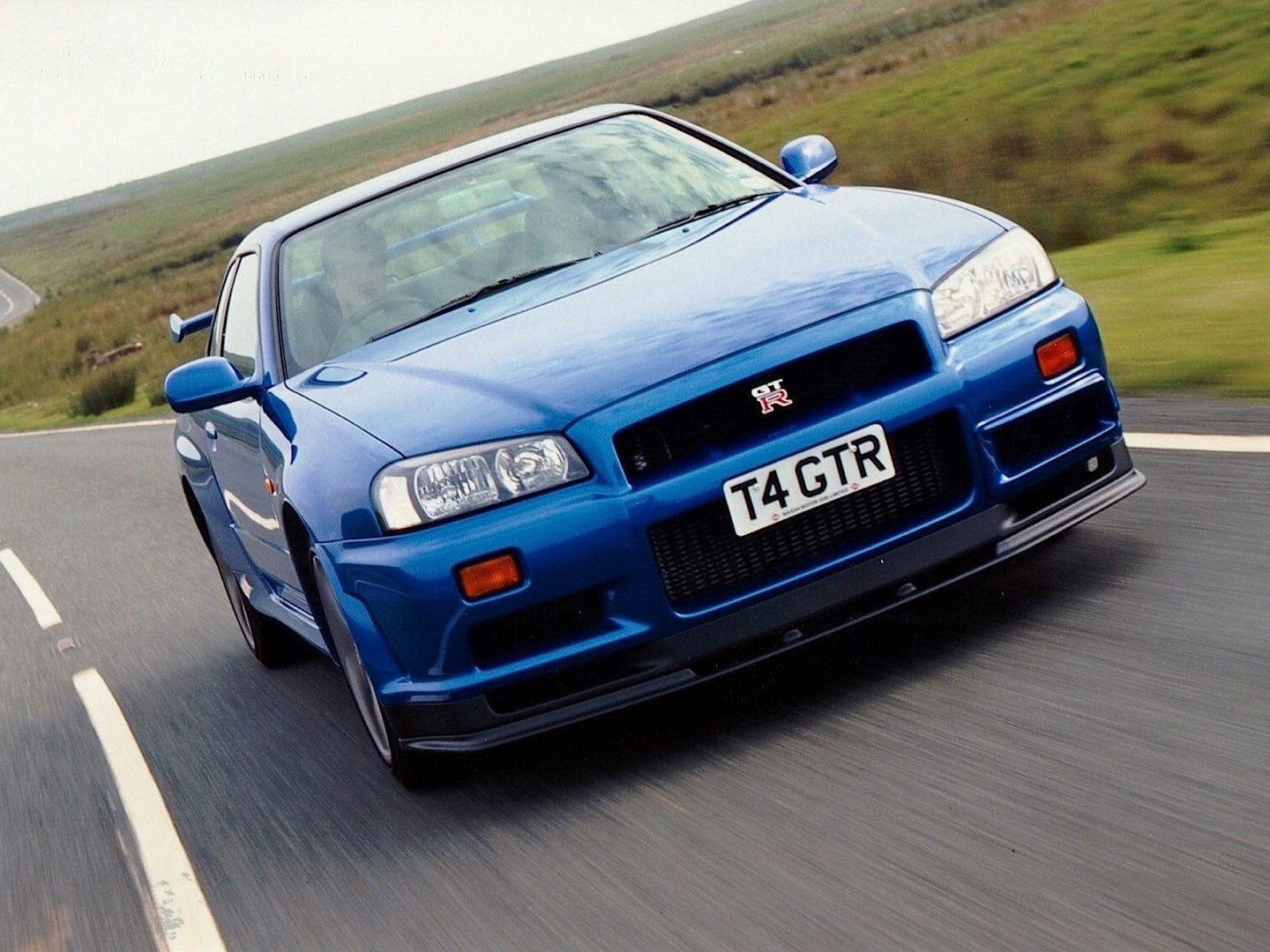 NISSAN Skyline GT R V Spec (R34) Specs & Photo, 2000, 2001, 2002