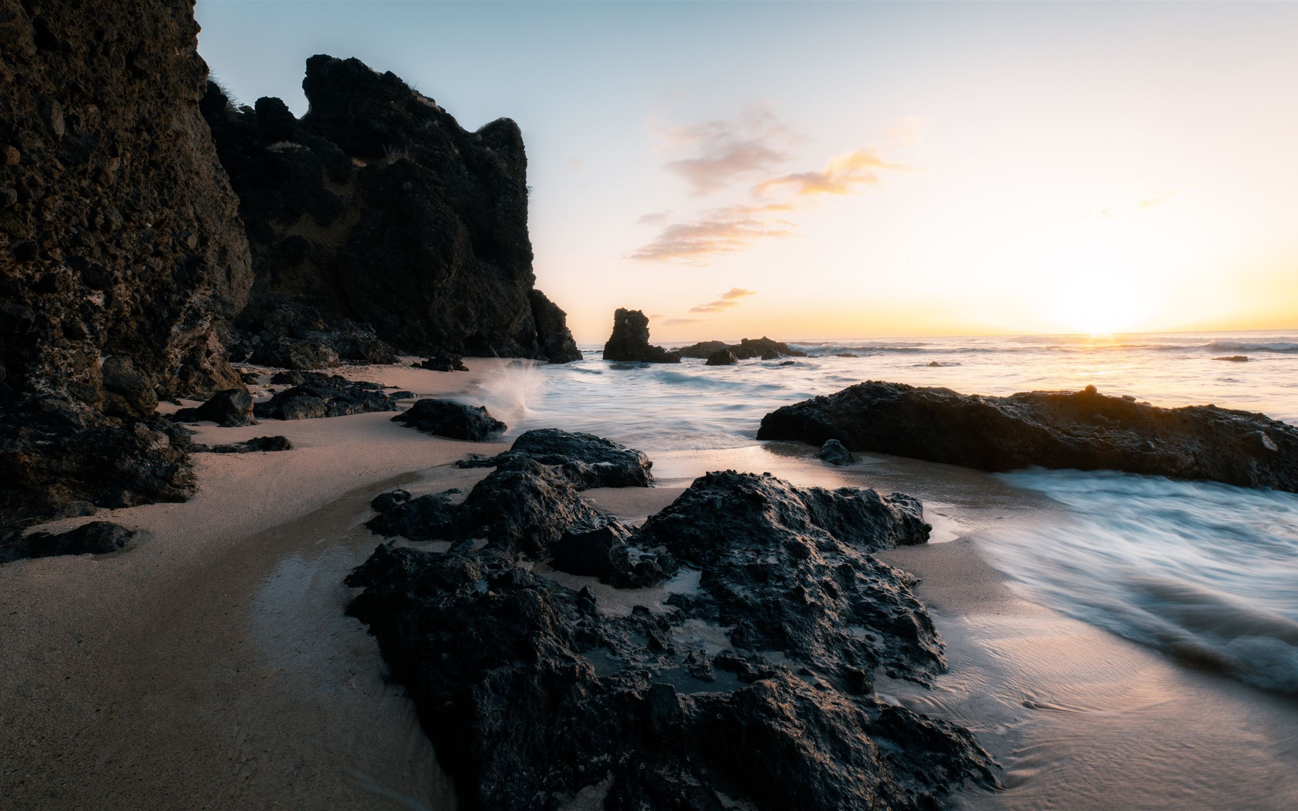 Boucan Canot Beach in Reunion Island MacBook Air Wallpaper Download