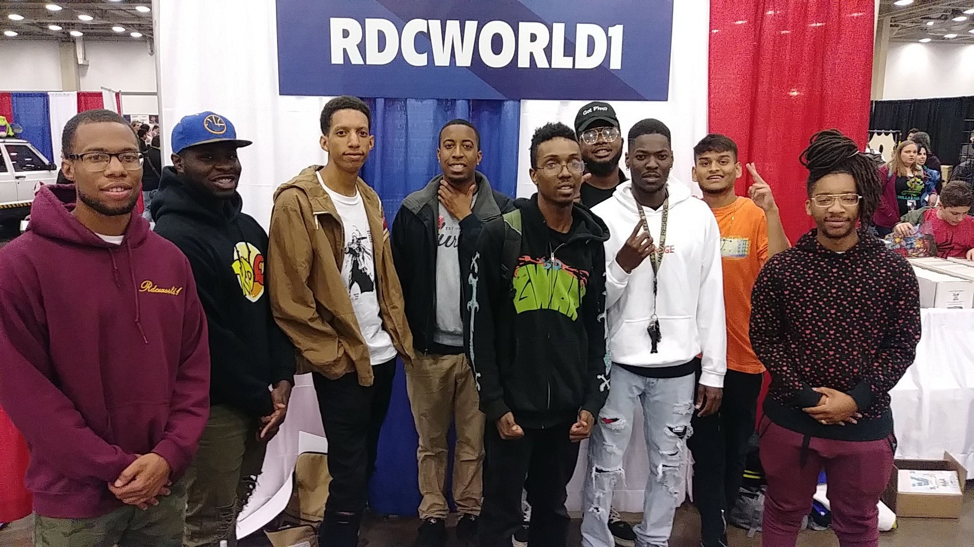 Marcus Bryant to meet the guys from rdcworld1 at DallasFanExpo and it was surreal af