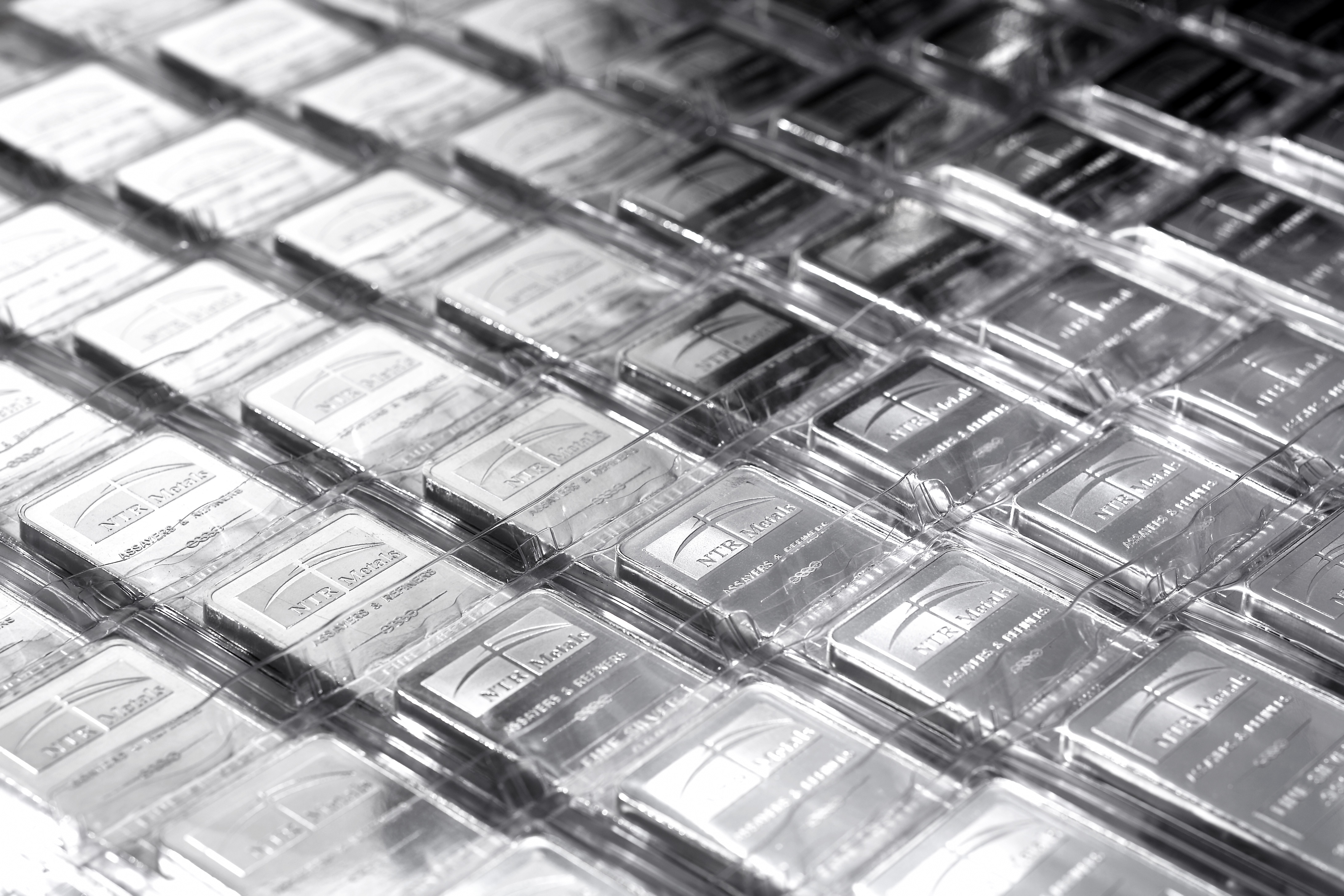 Who Are the Major Producers and Consumers of Silver?