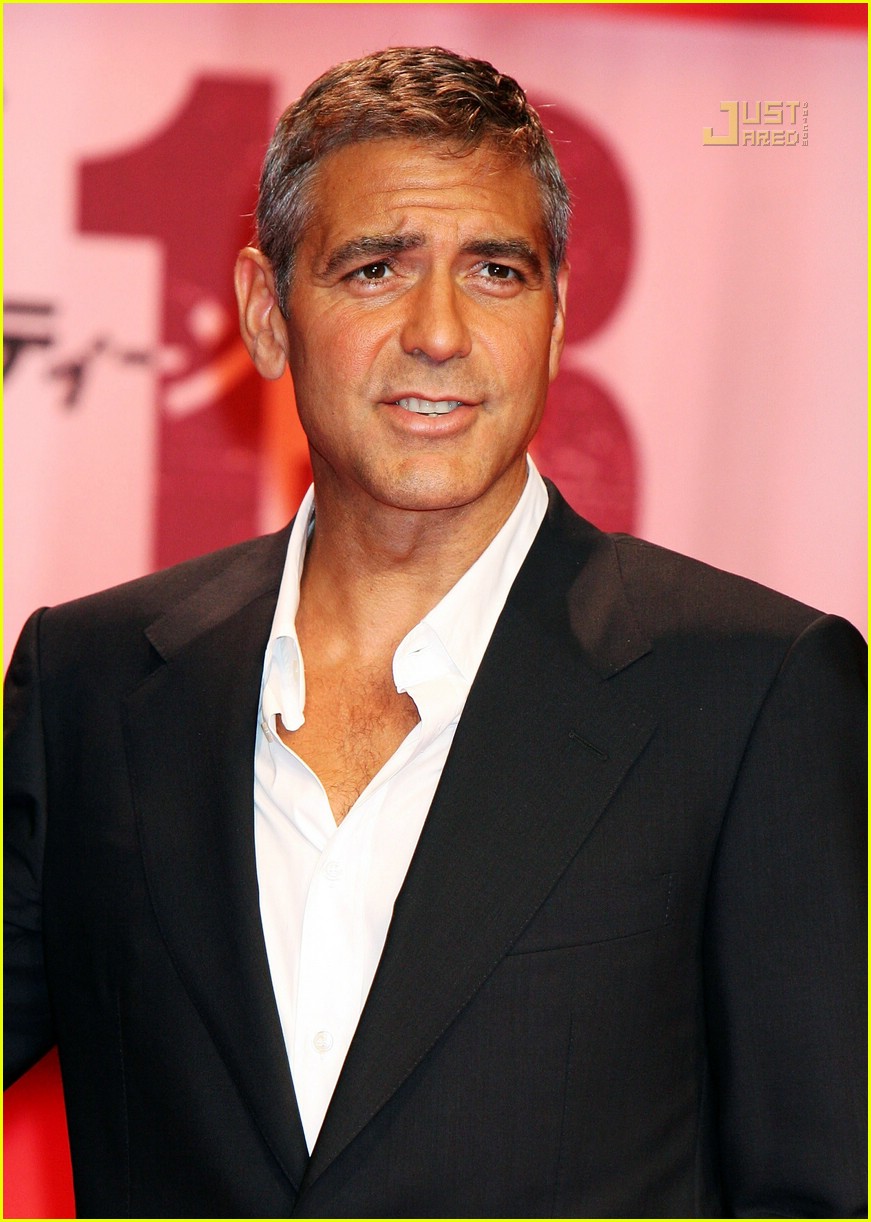 George Clooney: I Have Compromising Photo of Brad & Matt: Photo 513671. George Clooney Picture