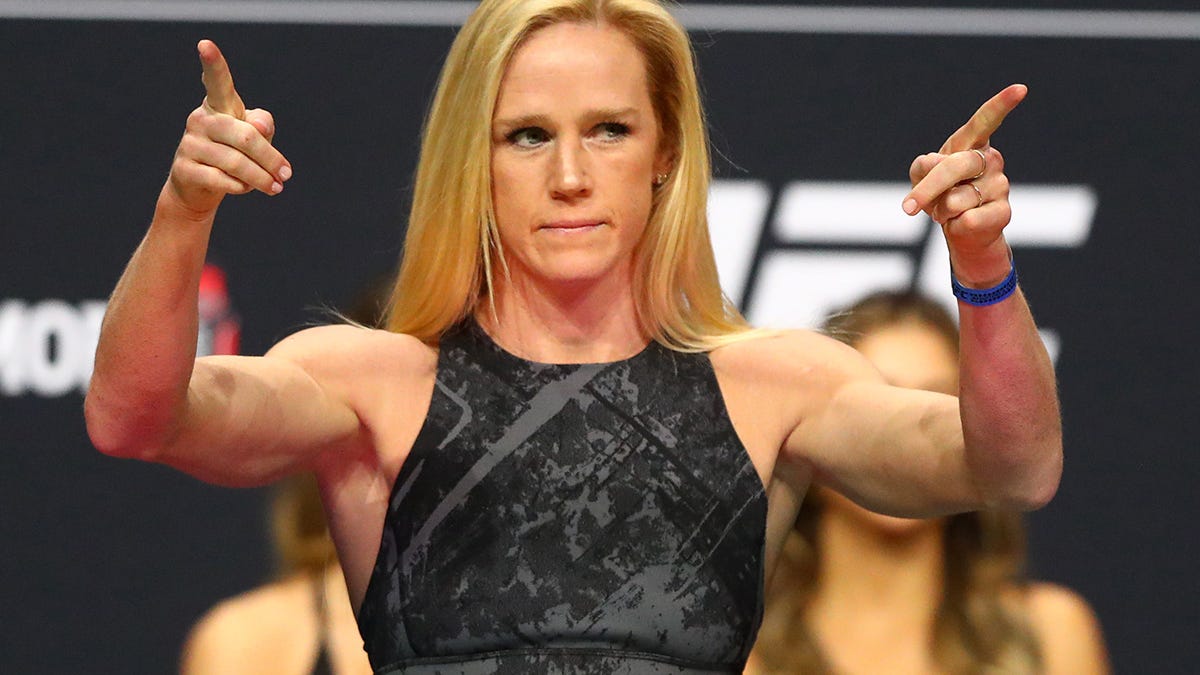 Holly Holm Wallpapers - Wallpaper Cave