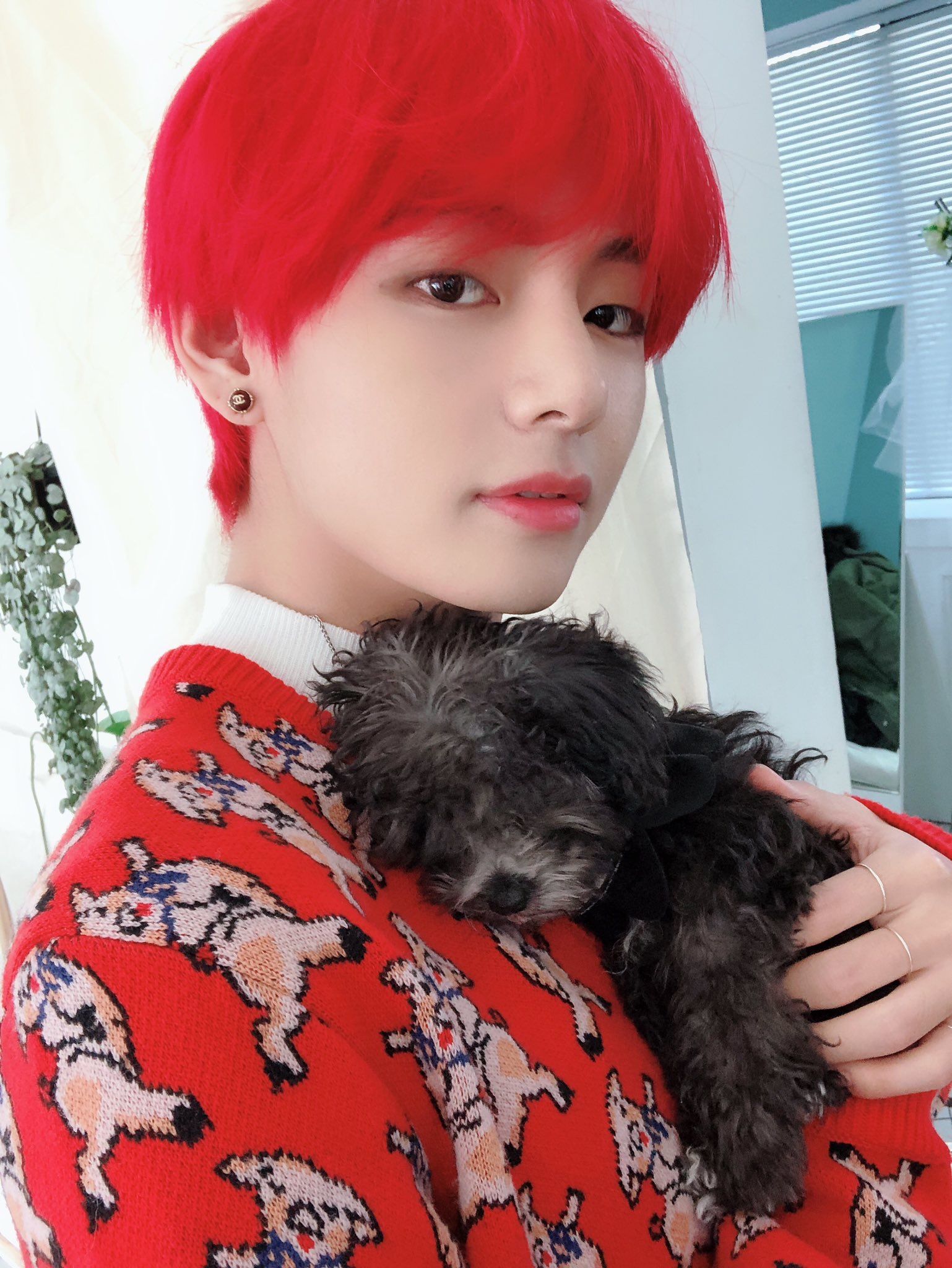 Taetae red hair ♦️ ideas. kim taehyung, taehyung, red hair