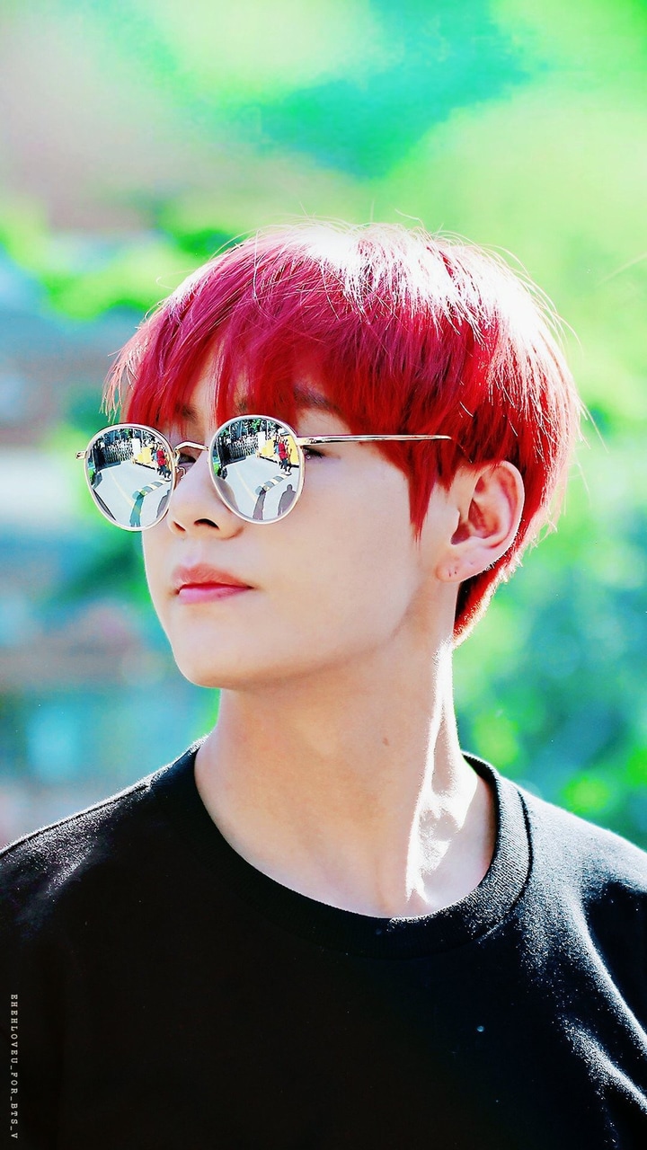 image about + taehyung's red hair;