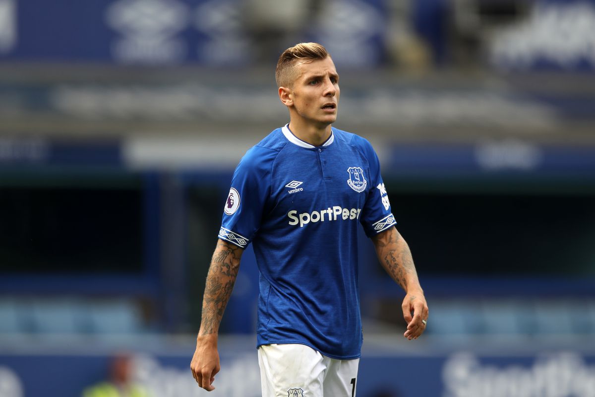 Everton Defender Calls For Response Digne Everton