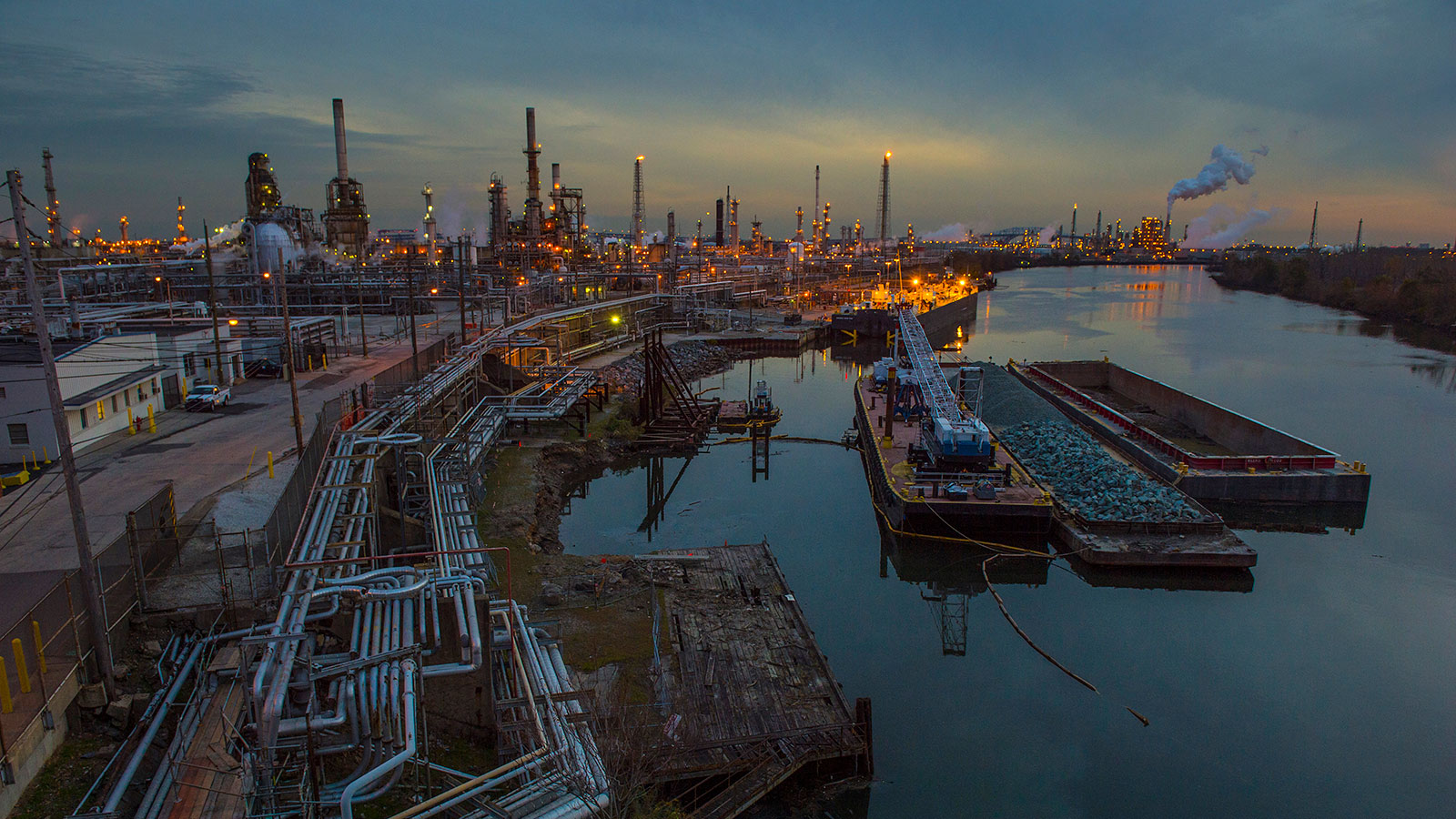 For sale: The East Coast's biggest oil refinery
