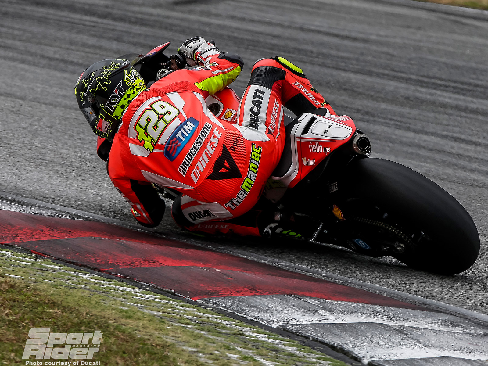 Photos: 2015 MotoGP Preview
