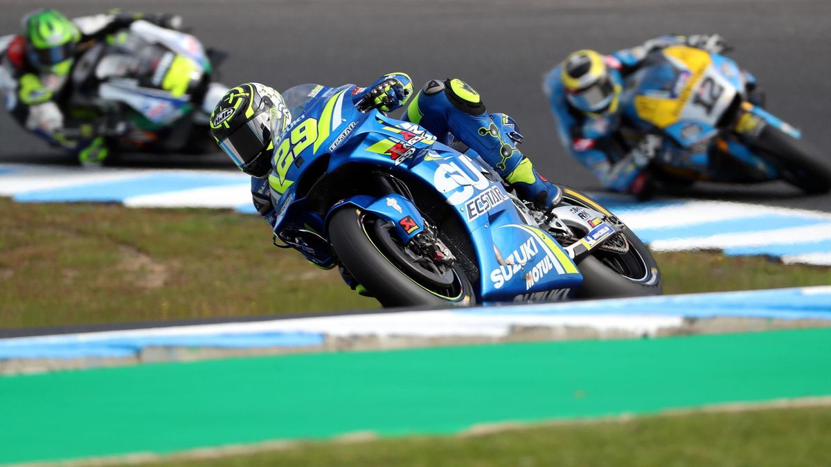 MotoGP news Iannone tops FP2, Cal Crutchlow in heavy crash