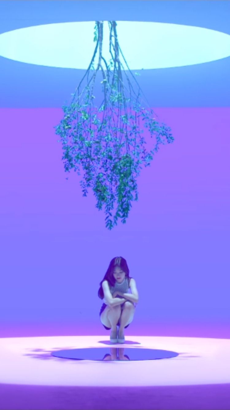 LOOΠ∆ Curtidas. Motion wallpaper, Kpop wallpaper, Aesthetic wallpaper