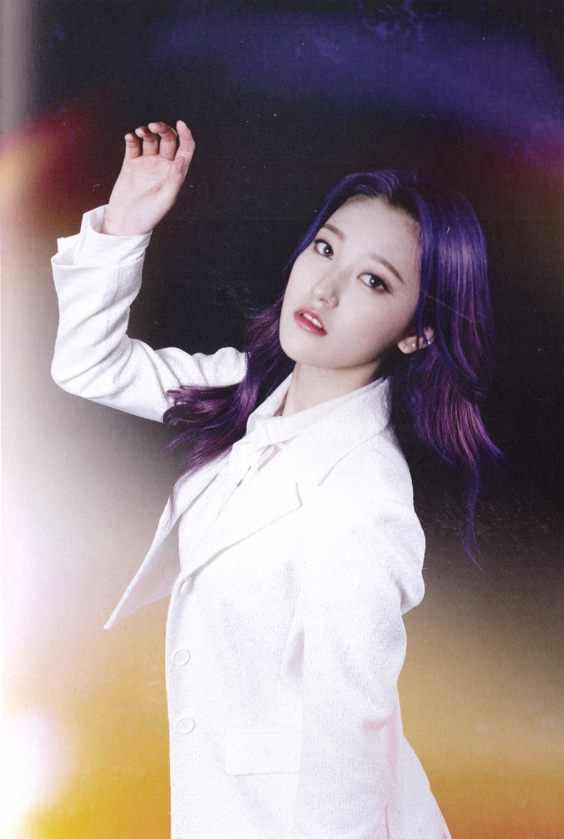 Loona [X X] Choerry ScansΠΔ Photo