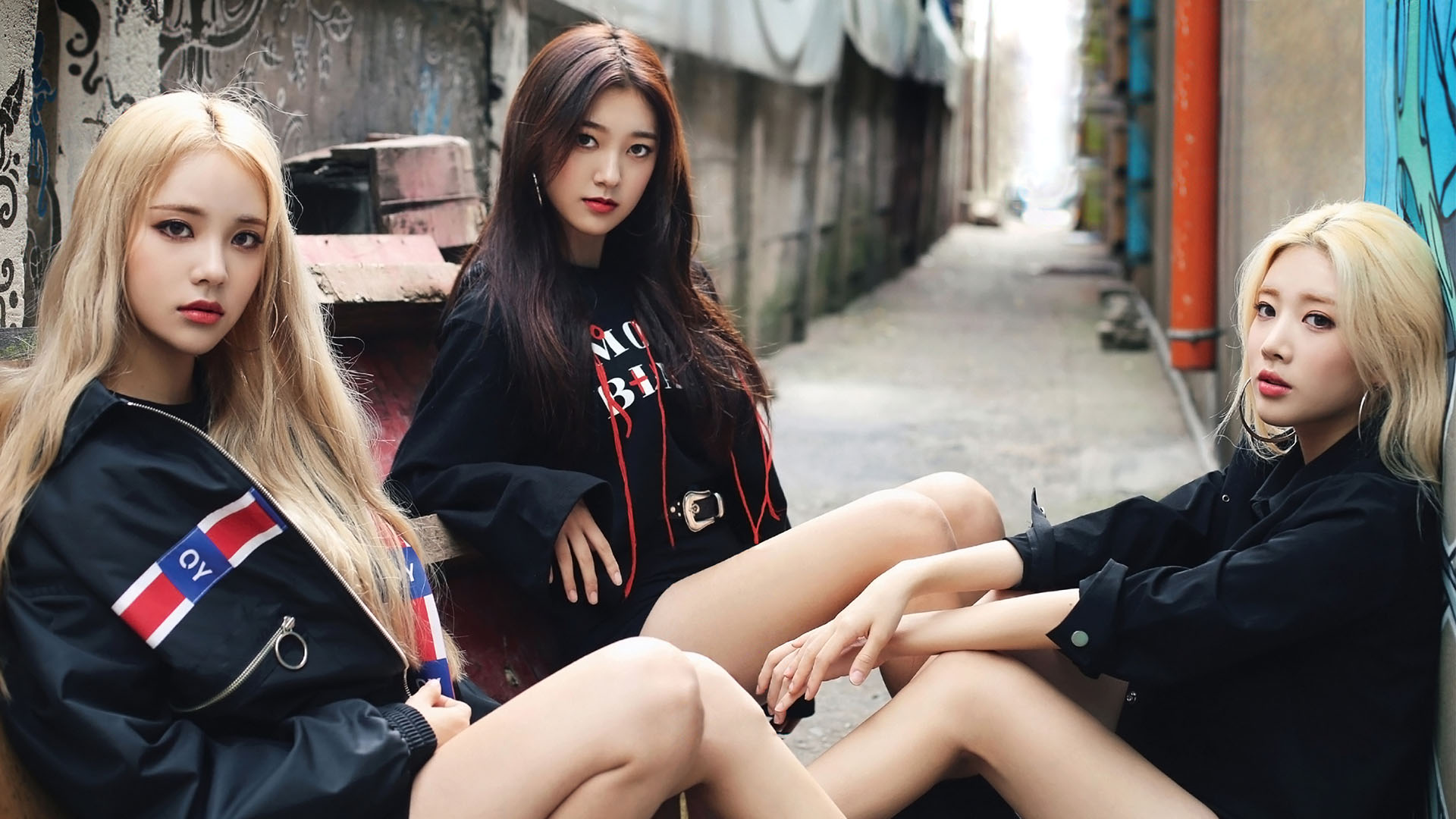 K Pop LOONA Asian Long Hair Blonde Brunette Women JinSoul Kim Lip Choerry Wallpaper:1920x1080