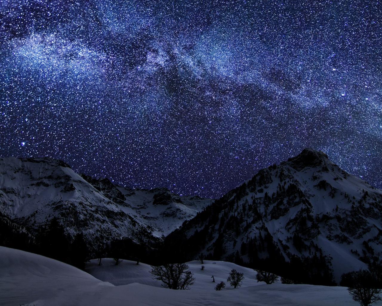 A winter night with many stars