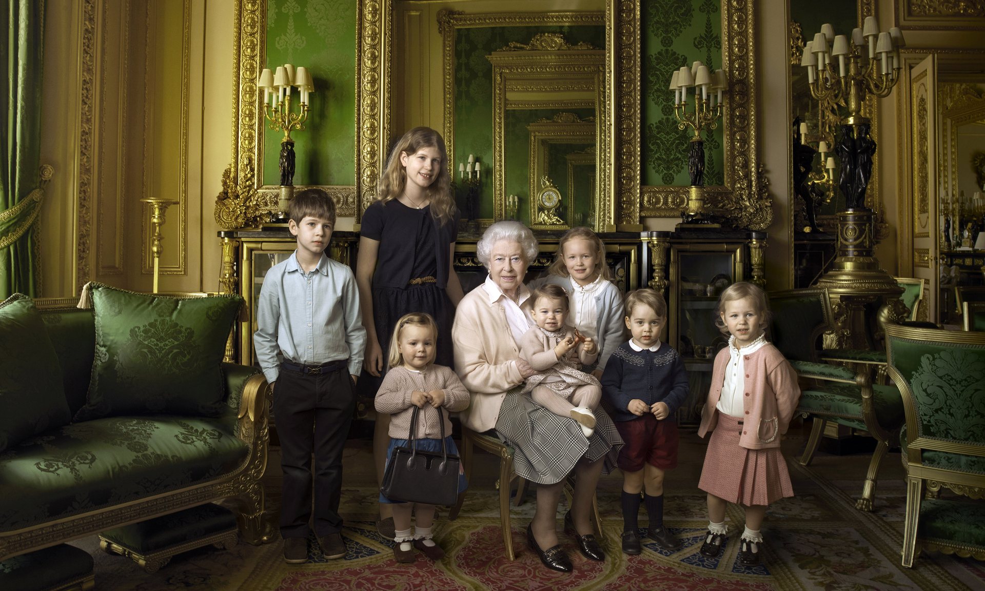 Queen Elizabeth II 90's Birthday The Queen With Her Great Grandchildren And Two Youngest Grandchildr HD Wallpaper
