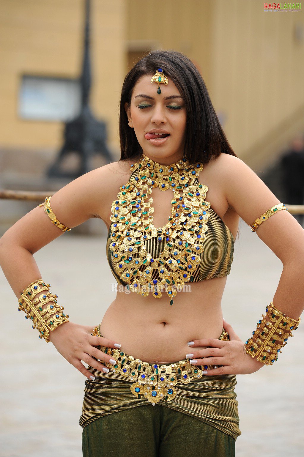 Hansika Motwani Navel show Hot and Spicy!
