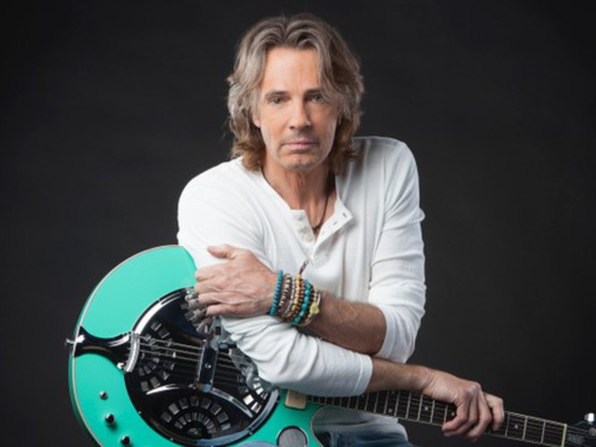 'Jessie's Girl' singer Rick Springfield to perform in New Buffalo