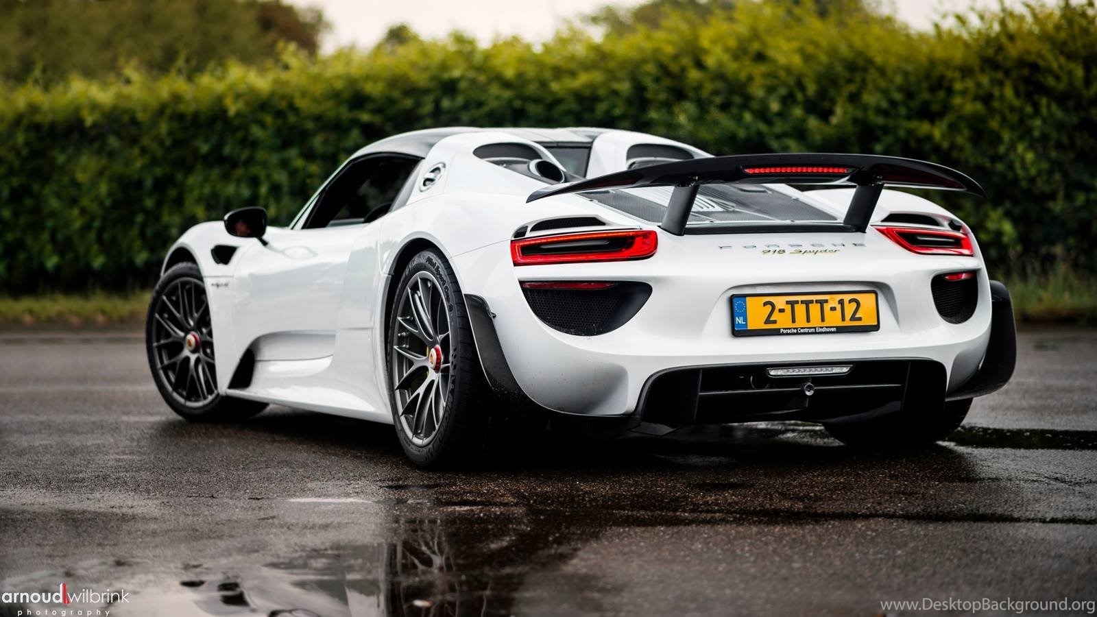 Porsche 918 Spyder White Wallpaper. Desktop Background
