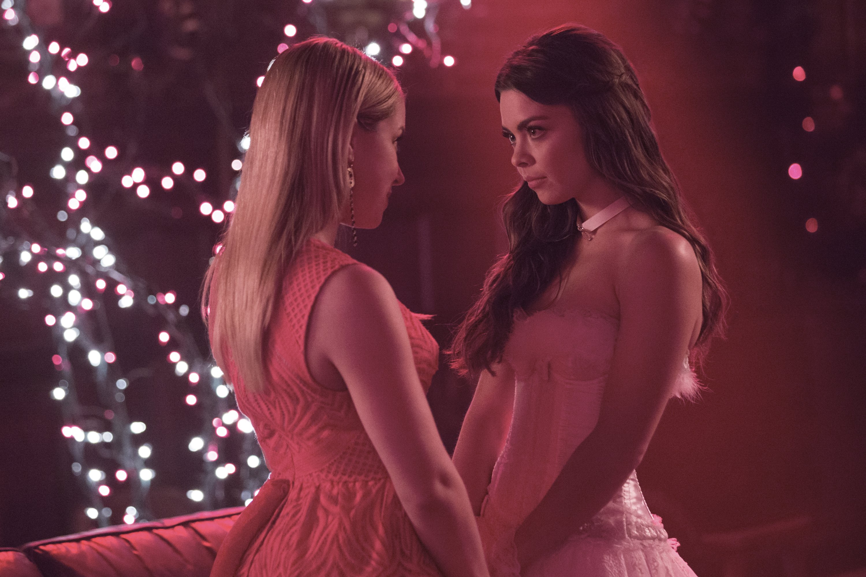 nora and mary louise The Vampire Diaries Couples Photo