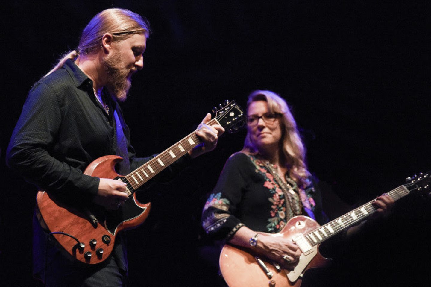 Tedeschi Trucks will park it right here for a while Boston Globe