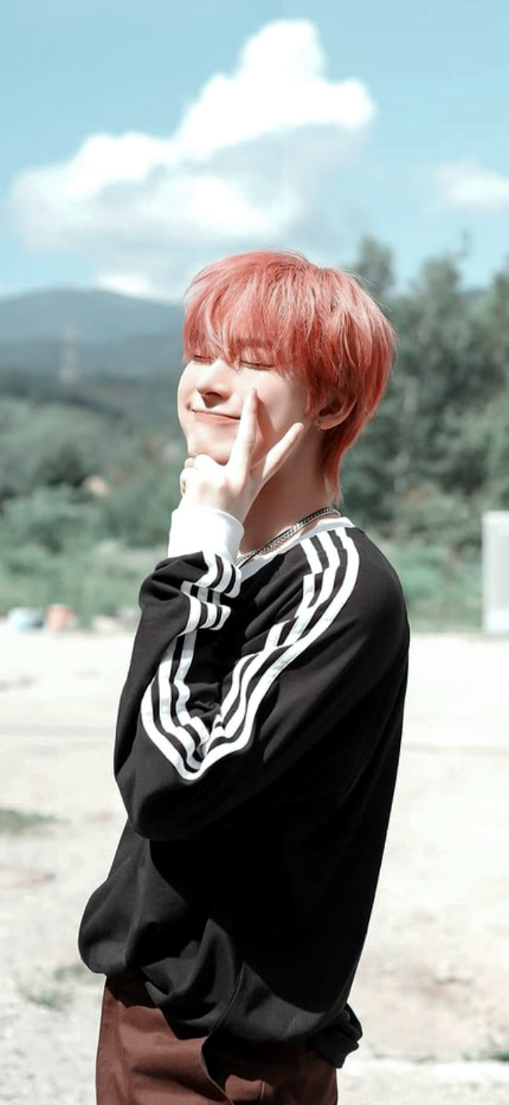 kim sunoo lockscreens