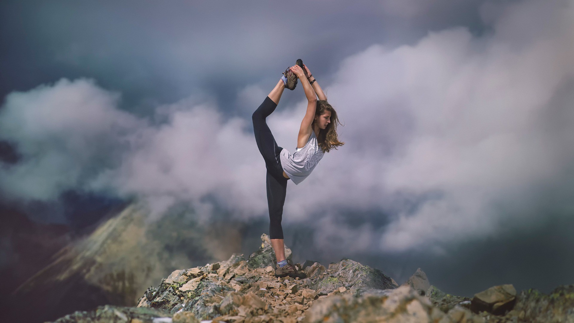 Wallpaper, sports, sunlight, mountains, women outdoors, model, depth of field, long hair, rock, nature, brunette, bare shoulders, open mouth, jumping, clouds, mist, yoga, tights, legs up, hiking, stretching, cloud, mountain, adventure