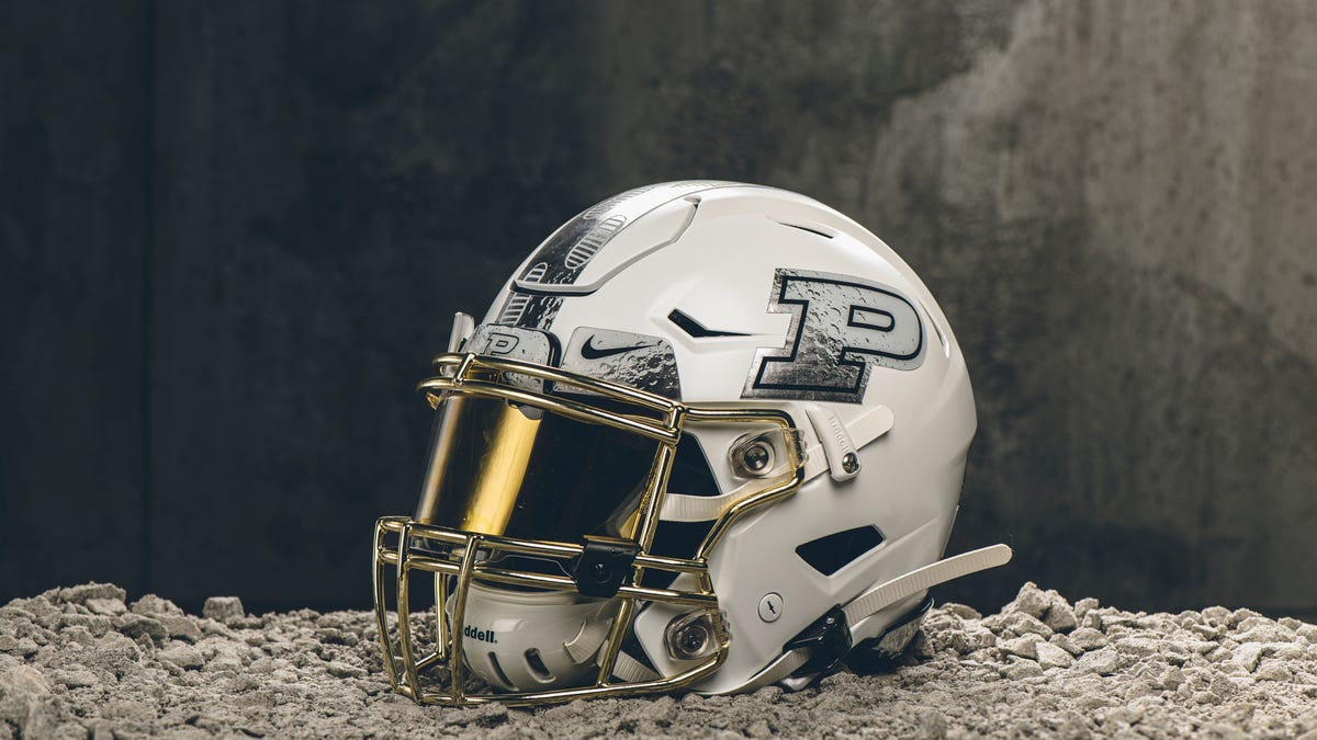 Purdue football: Moon helmet design called out