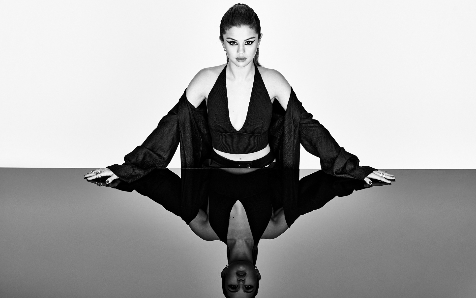 Desktop Wallpaper Selena Gomez, The Hollywood Reporter, Monochrome, 2017, HD Image, Picture, Background, 9bb8bf